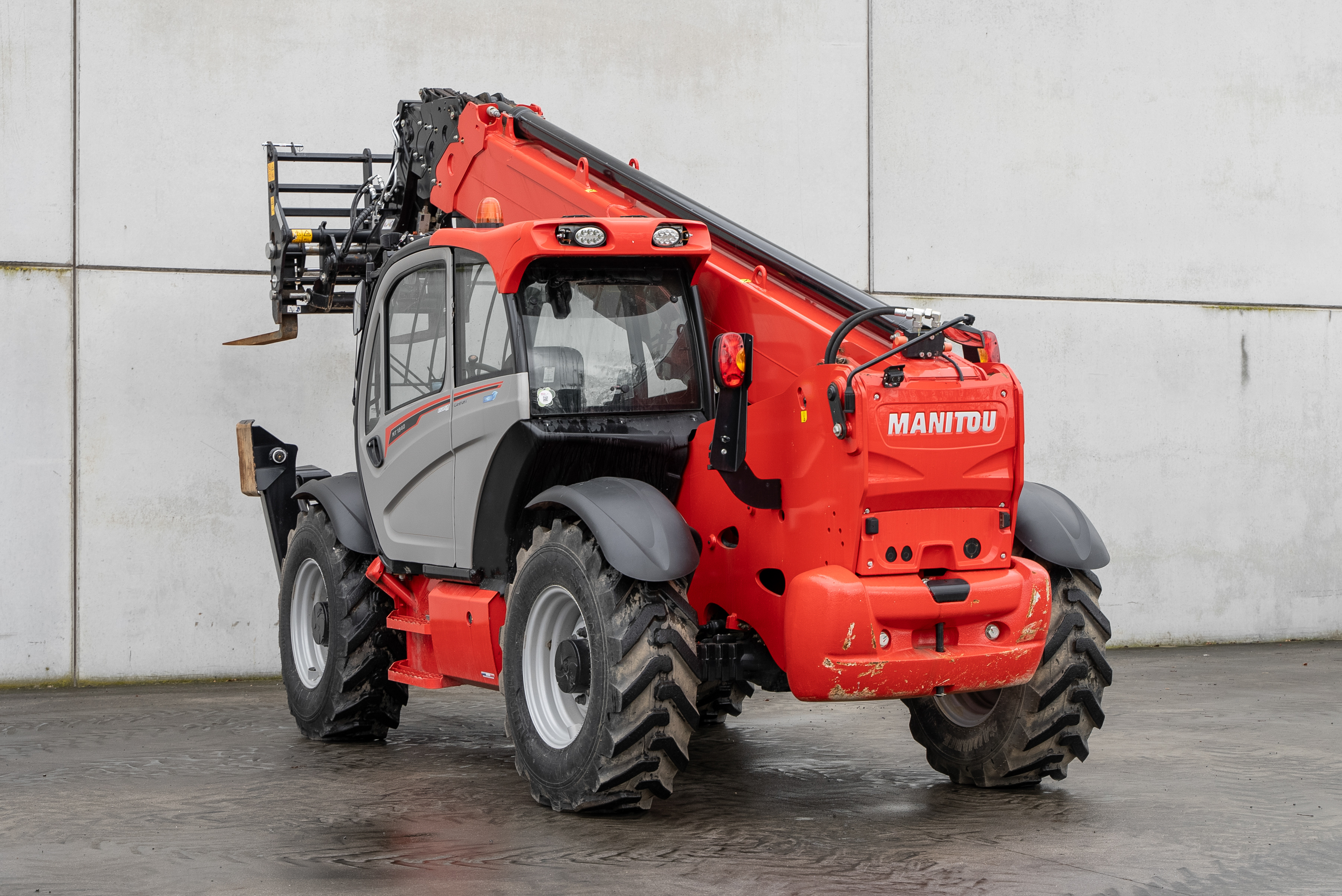 Manitou - Telehandlers - MT 1840 EASY 75D ST5 S1 - Back left