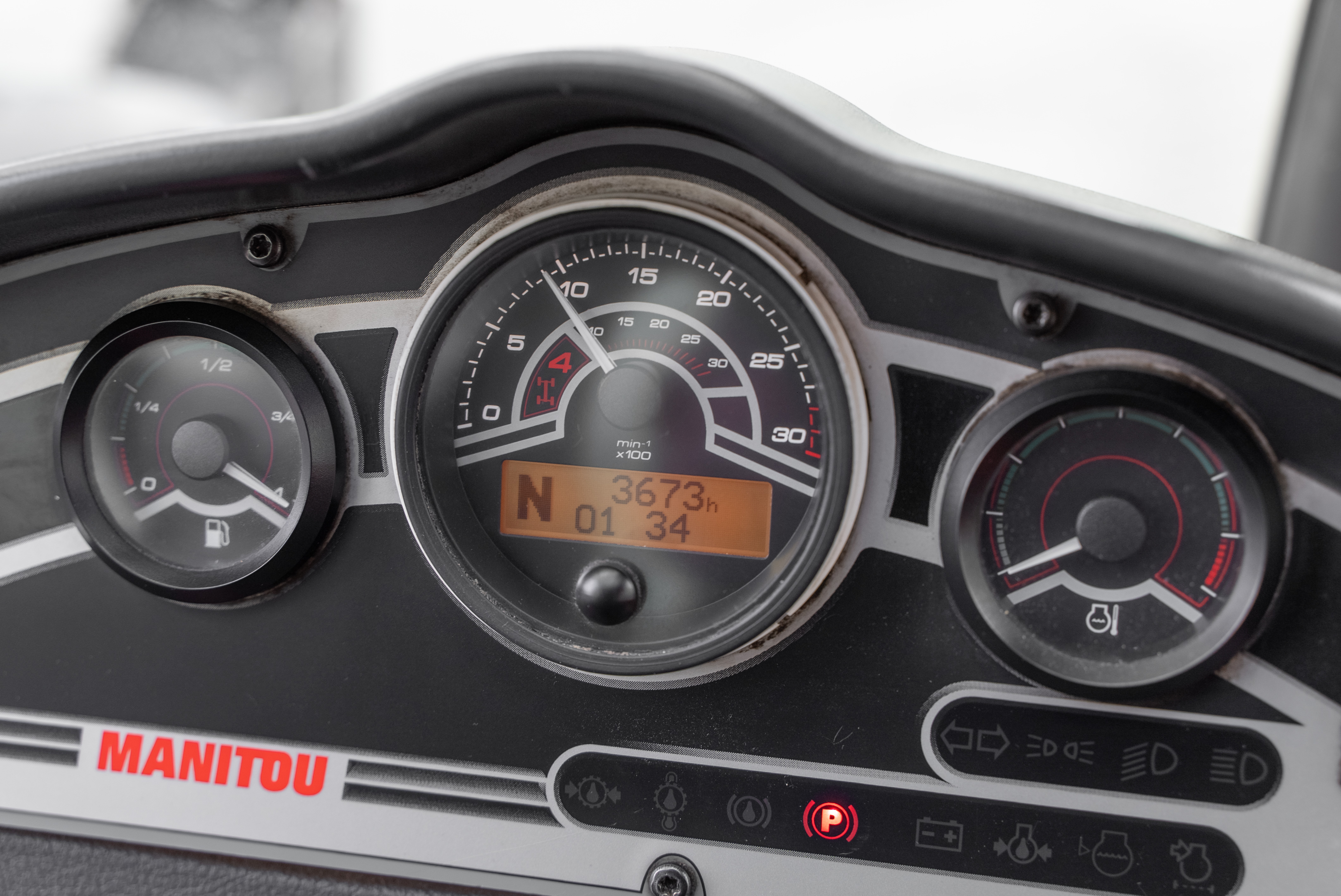 MT 1030 EASY 75D ST3B S1 - Hours / Display