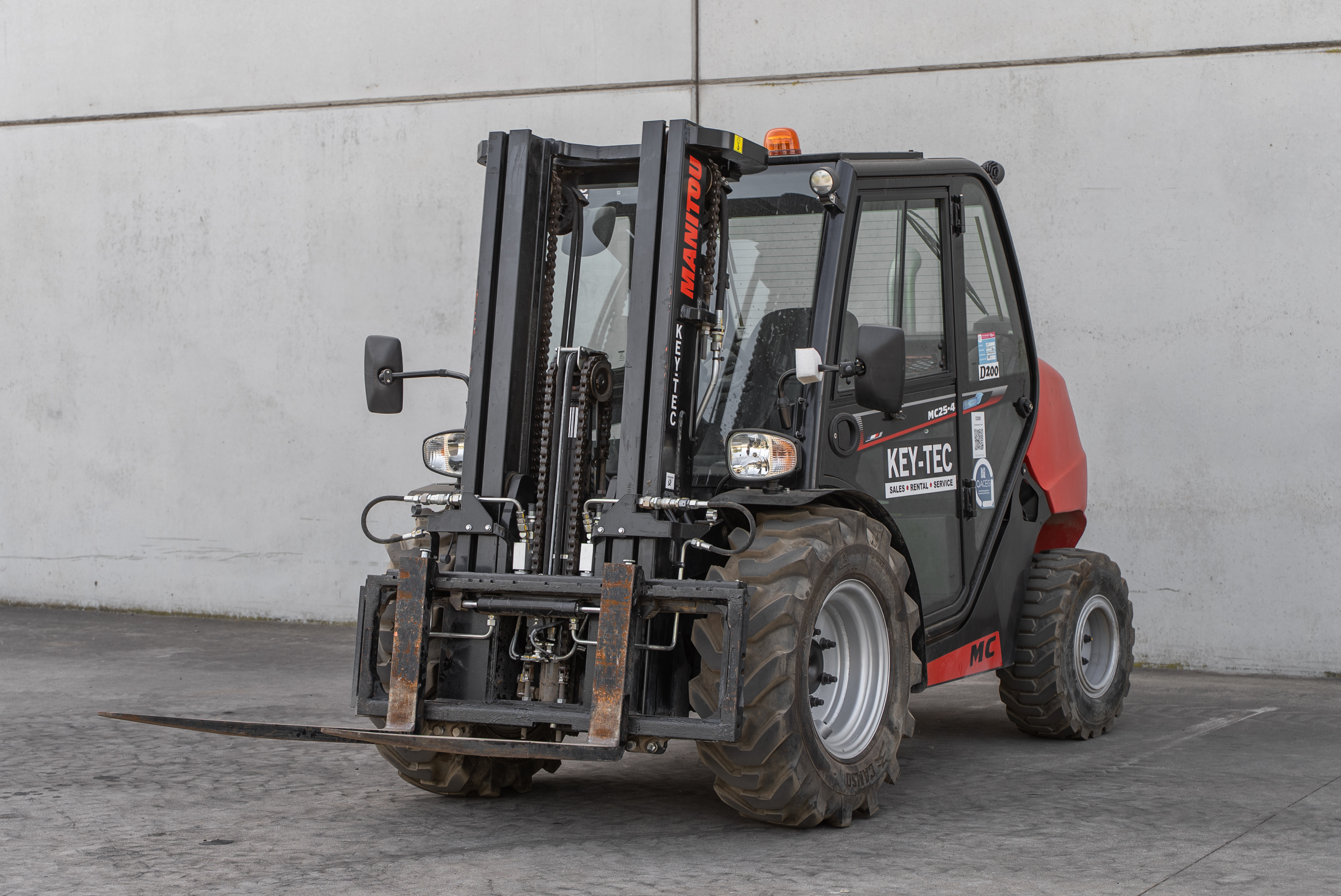 MC 25-4 D K ST5 S1 - Front left