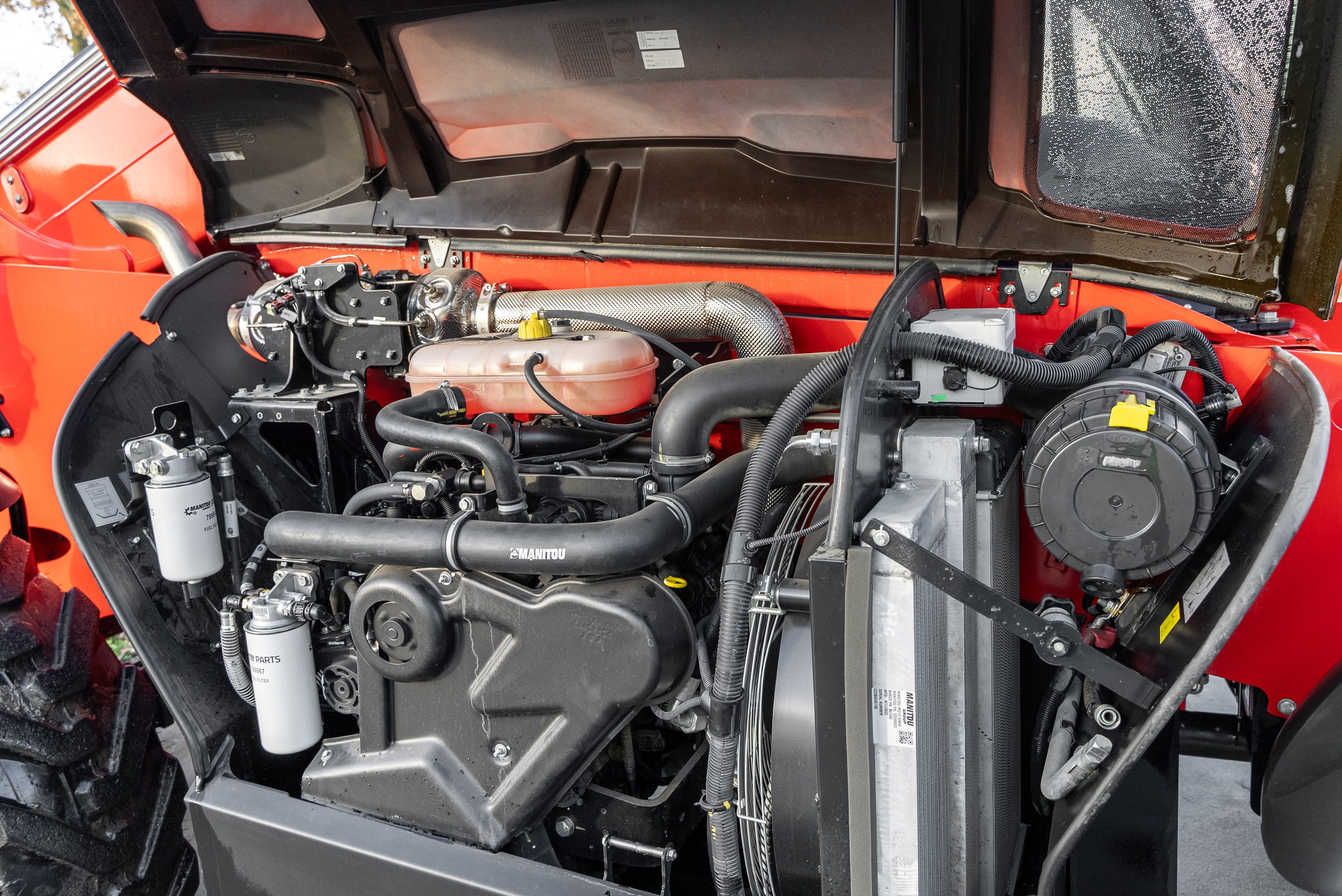 MT 1840 EASY 75D ST5 S1 - Engine