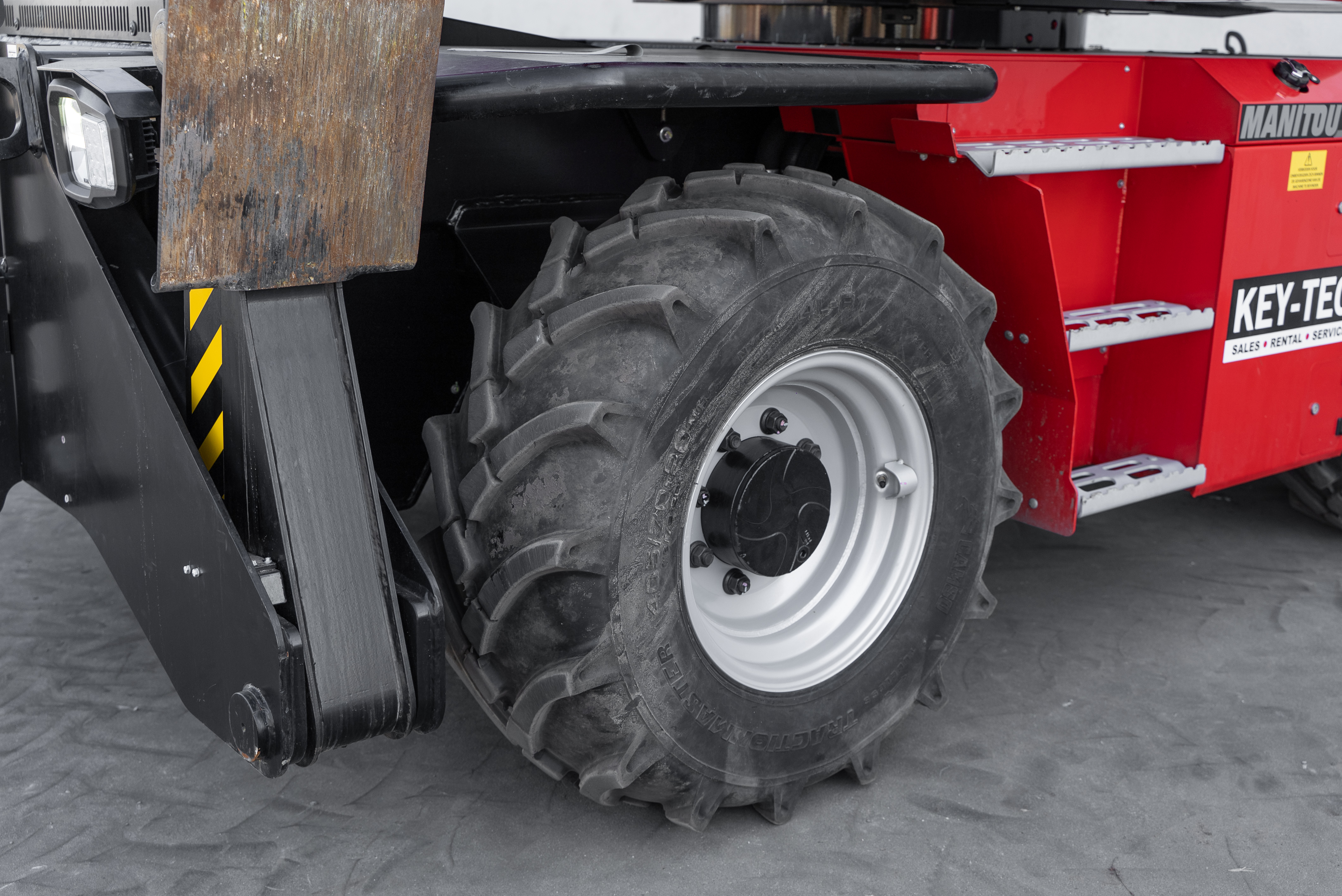 MRT 1845 360 115D ST5 S1 - Chassis / Wheel