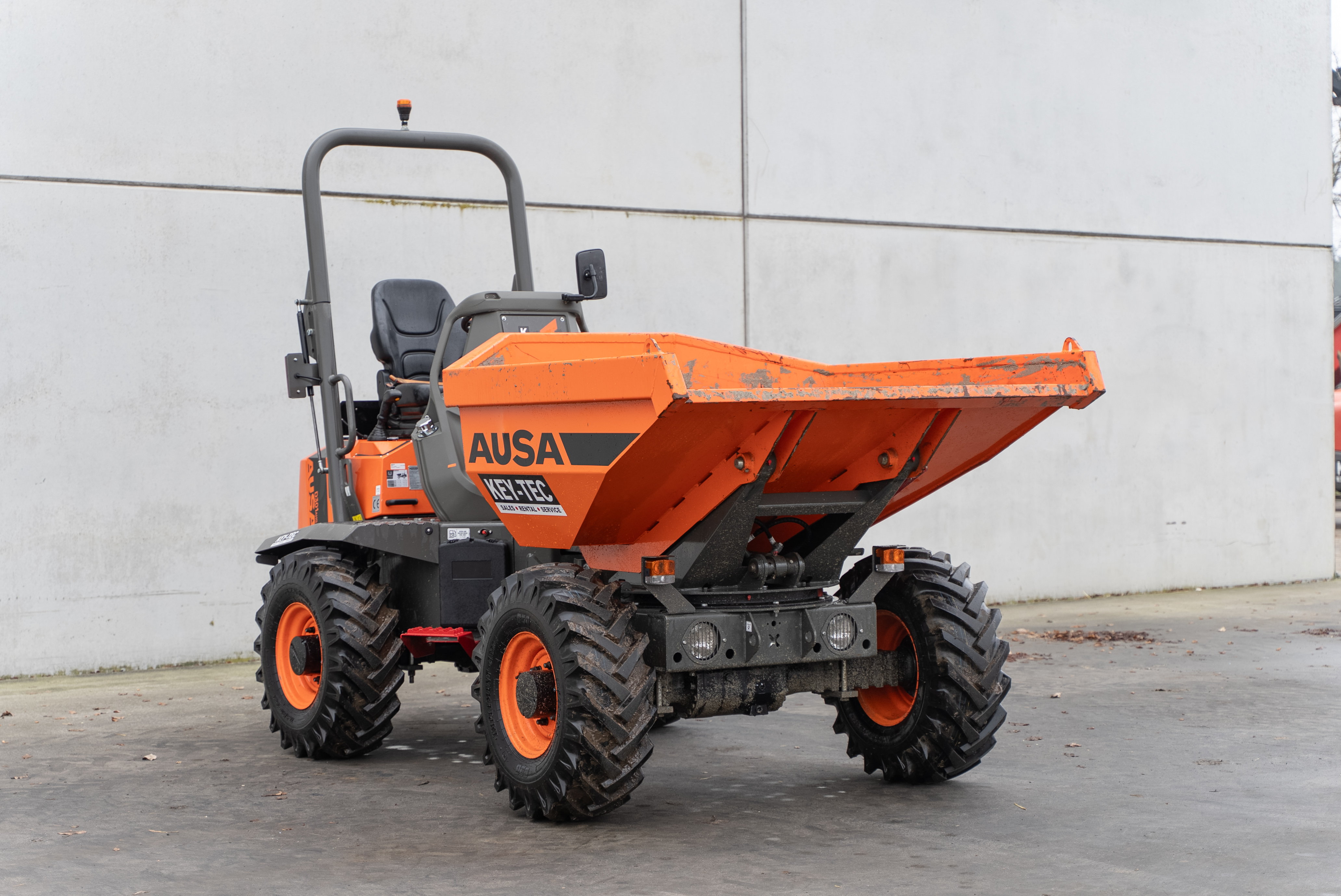 D 301 AHG - Front right
