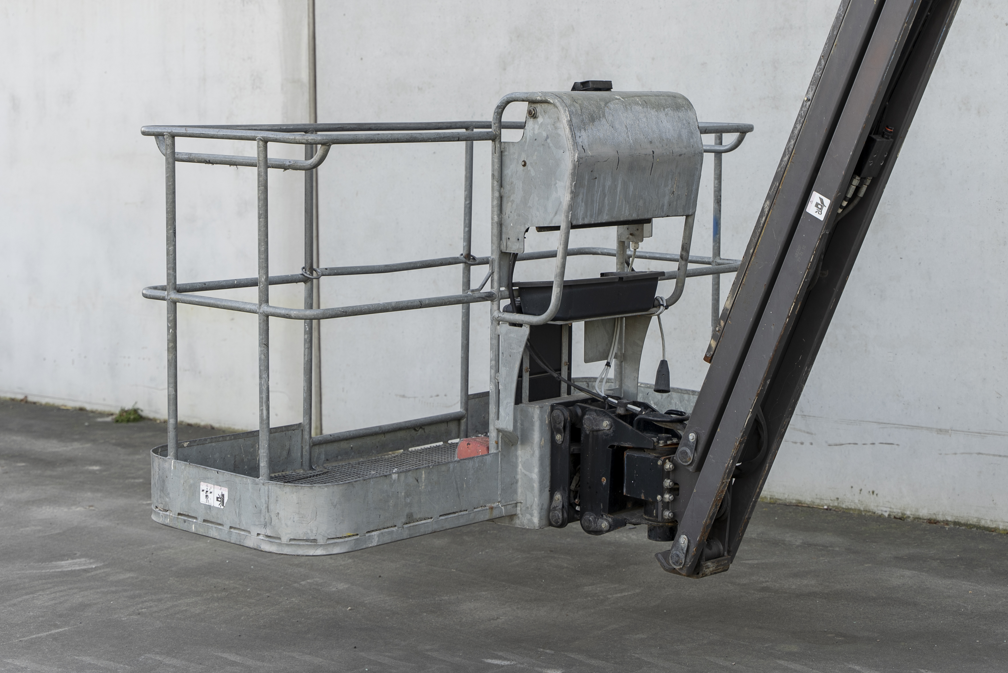 ATJ 200 RC - Product image