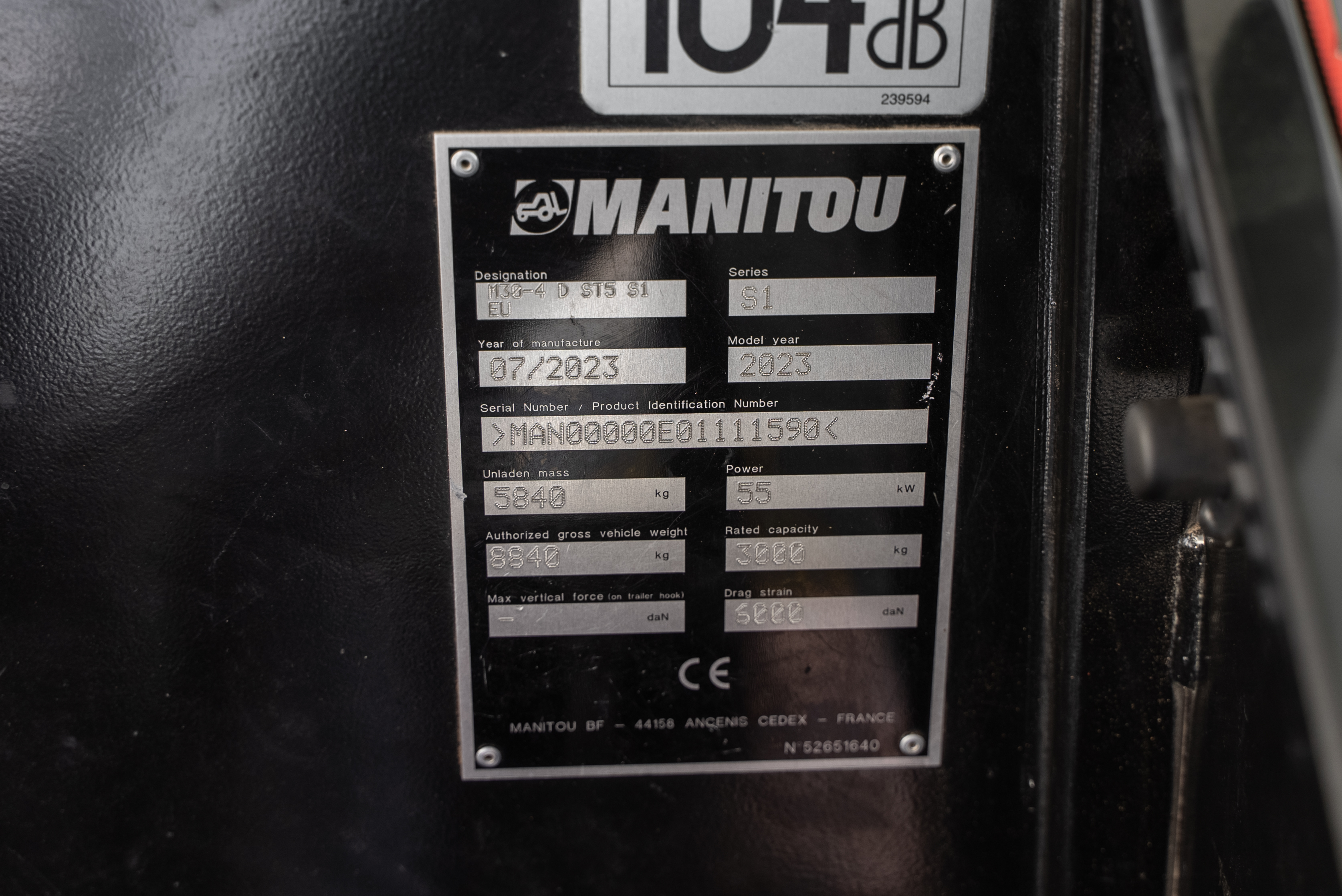 M 30-4 D ST5 S1 - Identification plate
