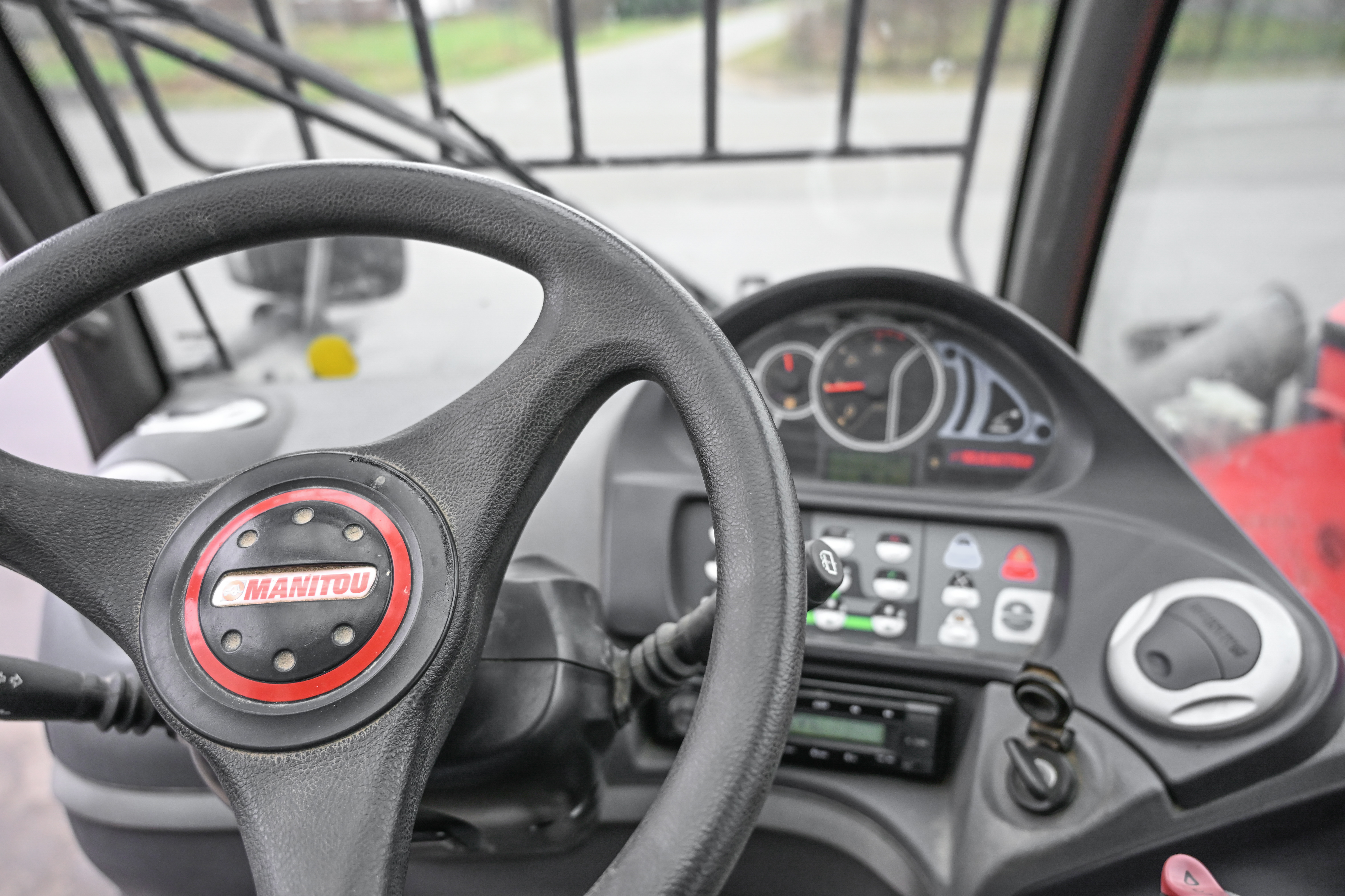 MT 1135 EASY 75D ST3B S1 - Interior front