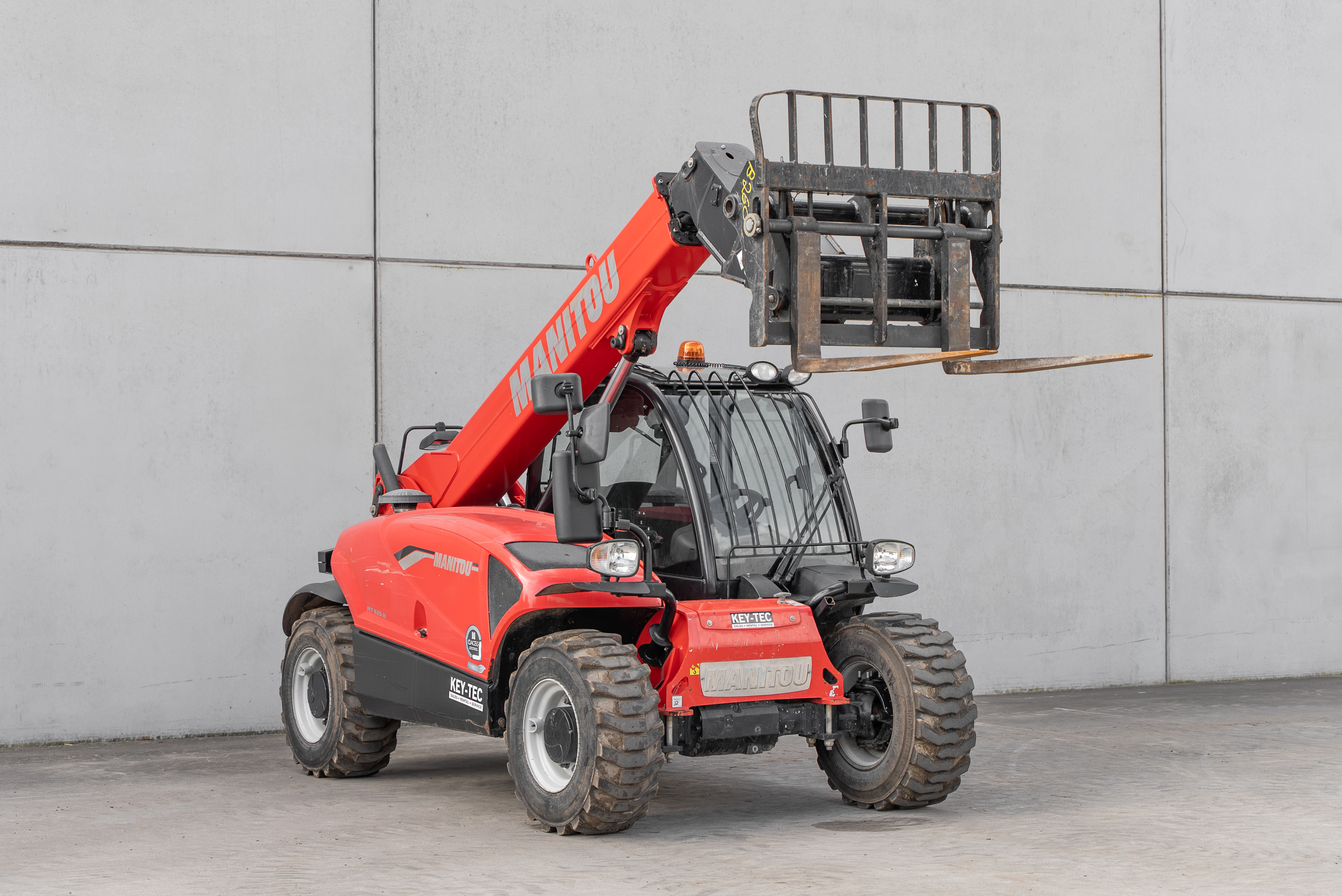 Manitou - Verreikers - MT 625 H COMFORT 75K ST5 S1 - frontright