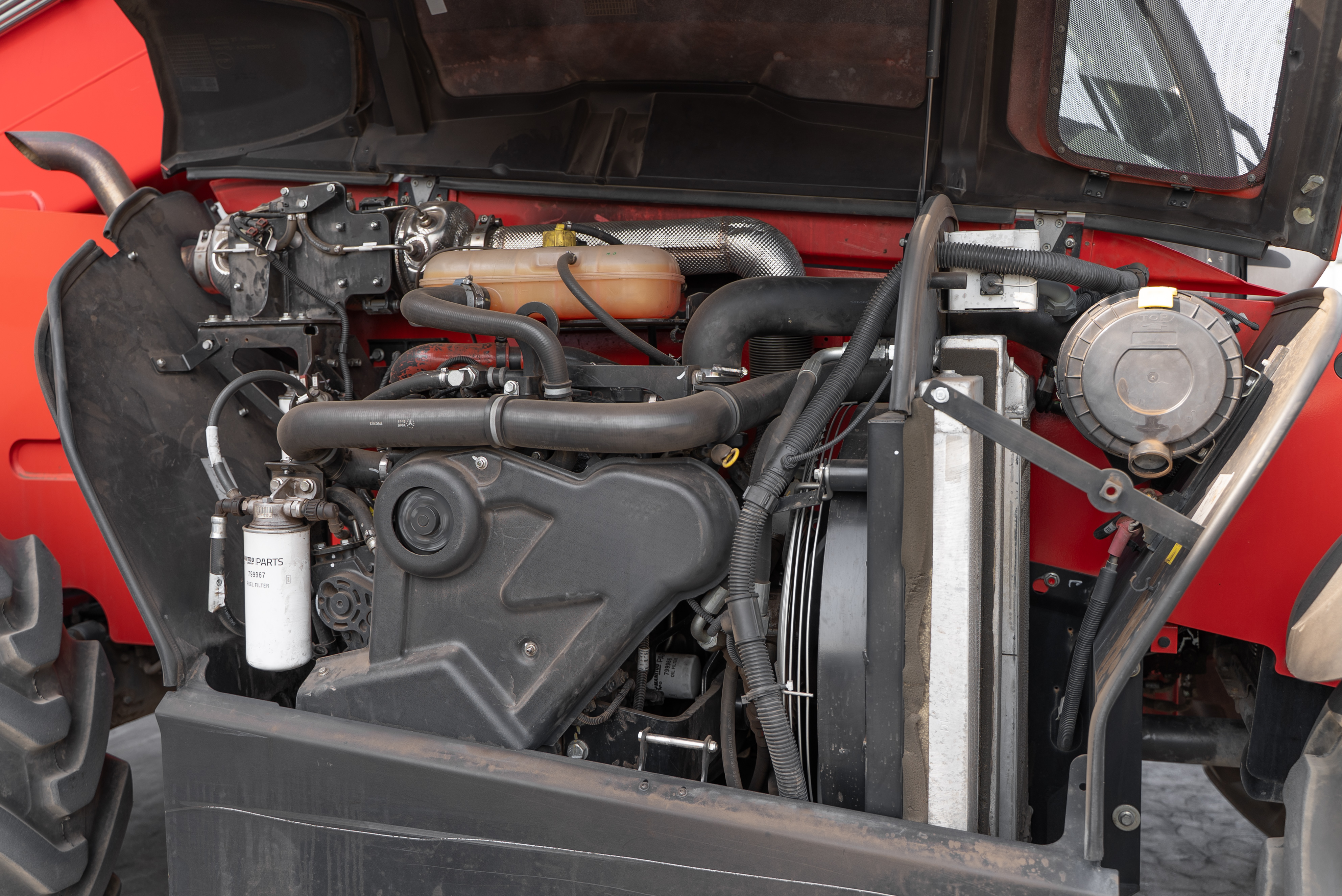 MT 1840 EASY 75D ST5 S1 - Engine