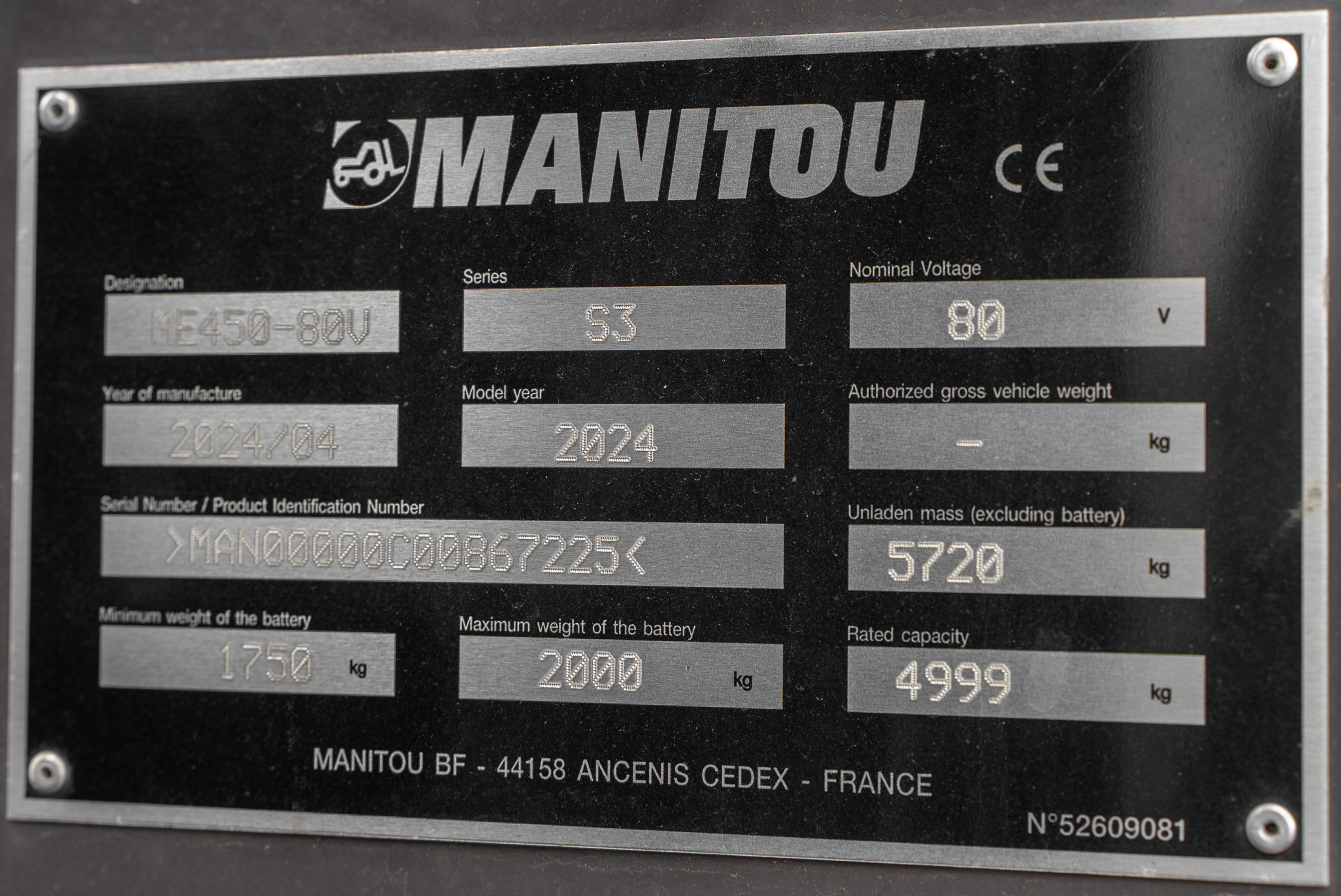 ME 450 80V S3 - Identification plate