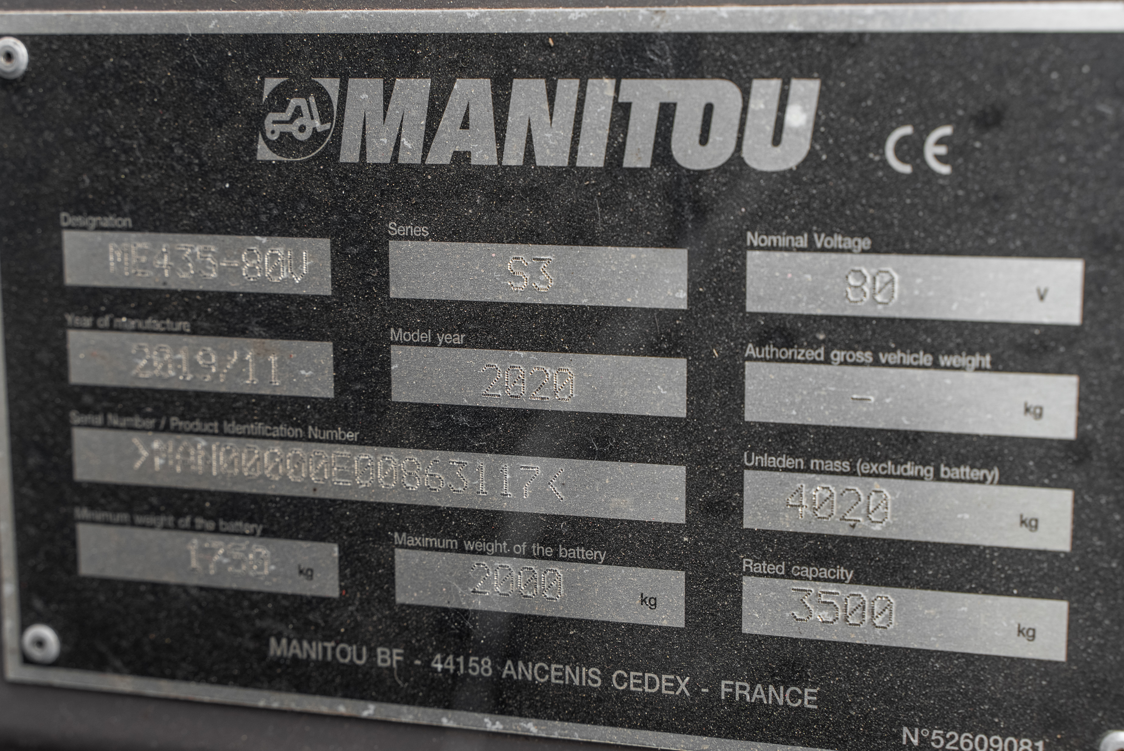 ME 435 80V S3 - Identification plate