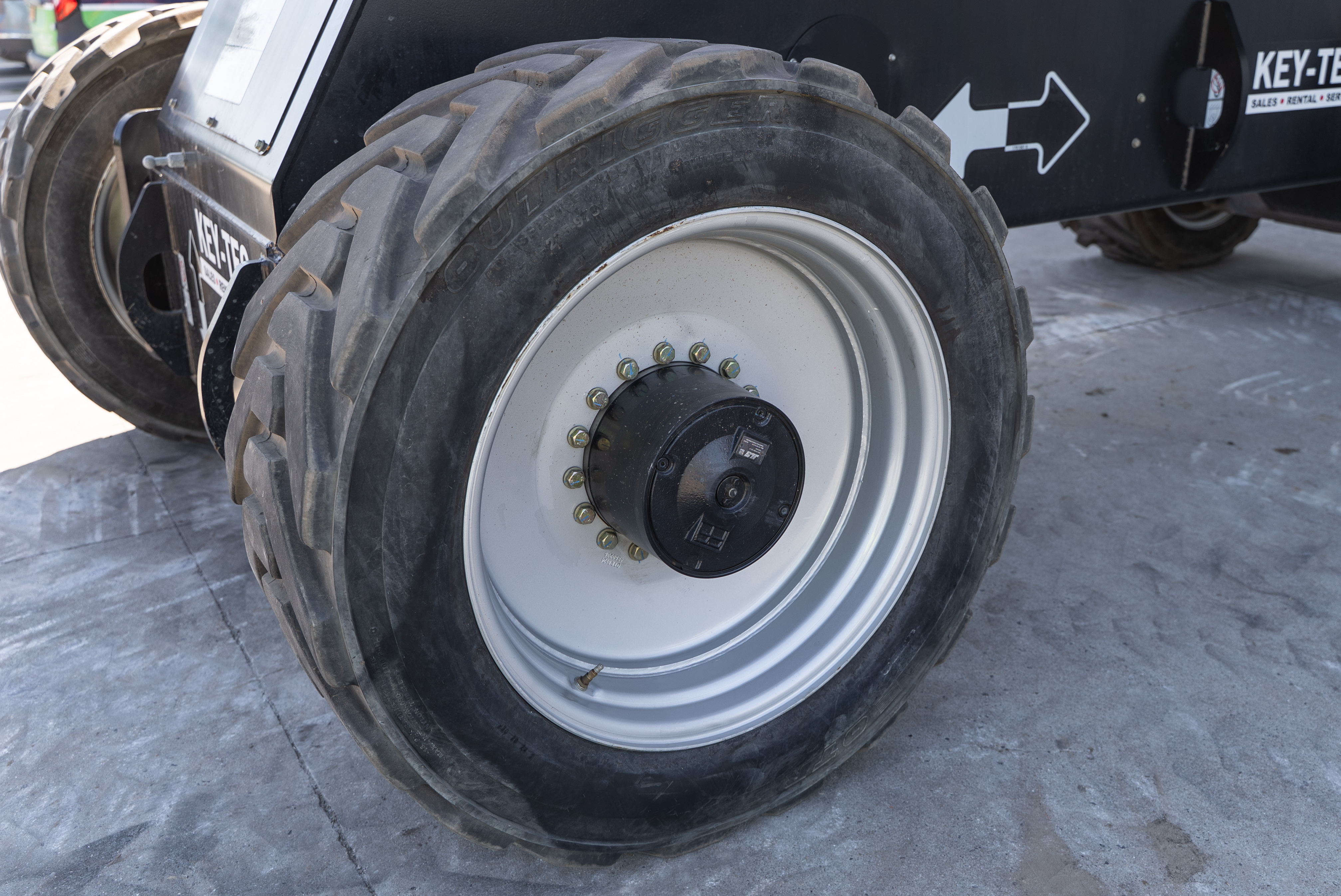 Jlg - Nacelles élévatrices - 1250 AJP - Châssis / Roue