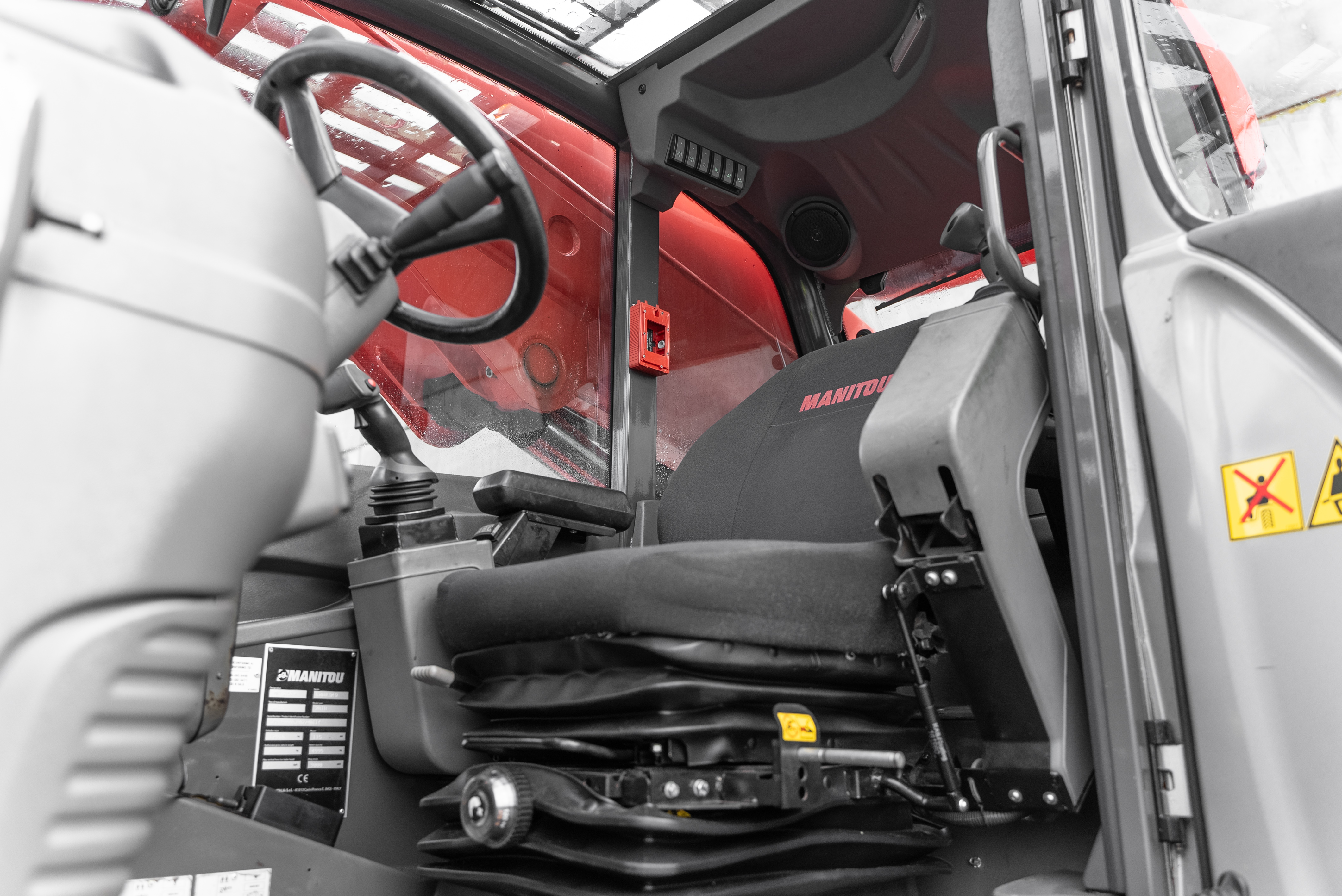 MRT 2150 PRIV+ ST4 S2 - Interior back