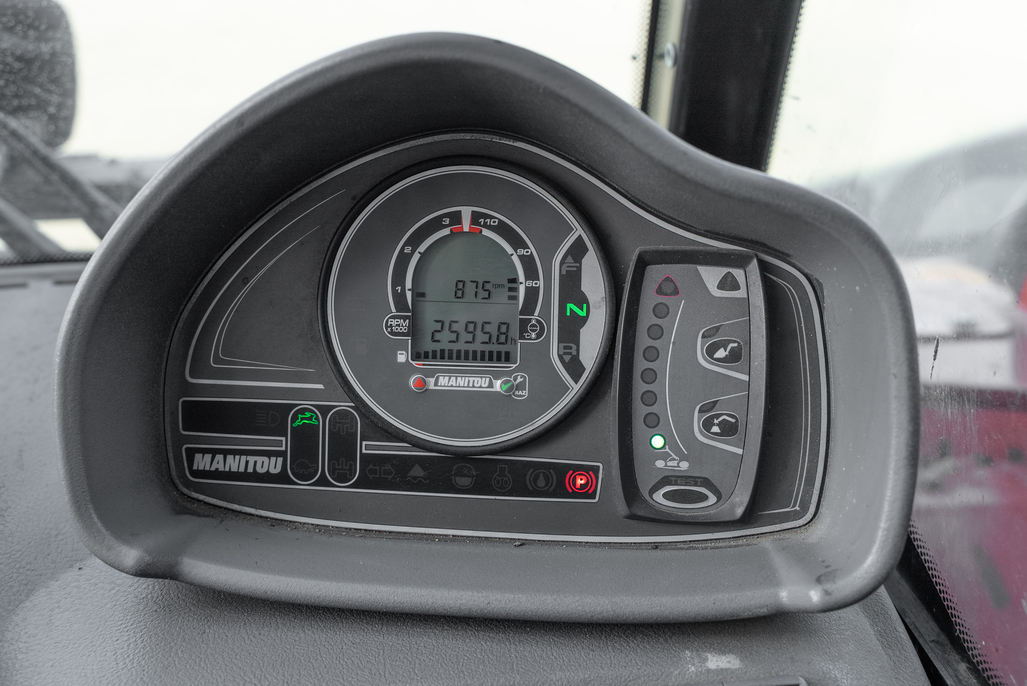 MT 625 H COMFORT 75K ST5 S1 - Hours / Display