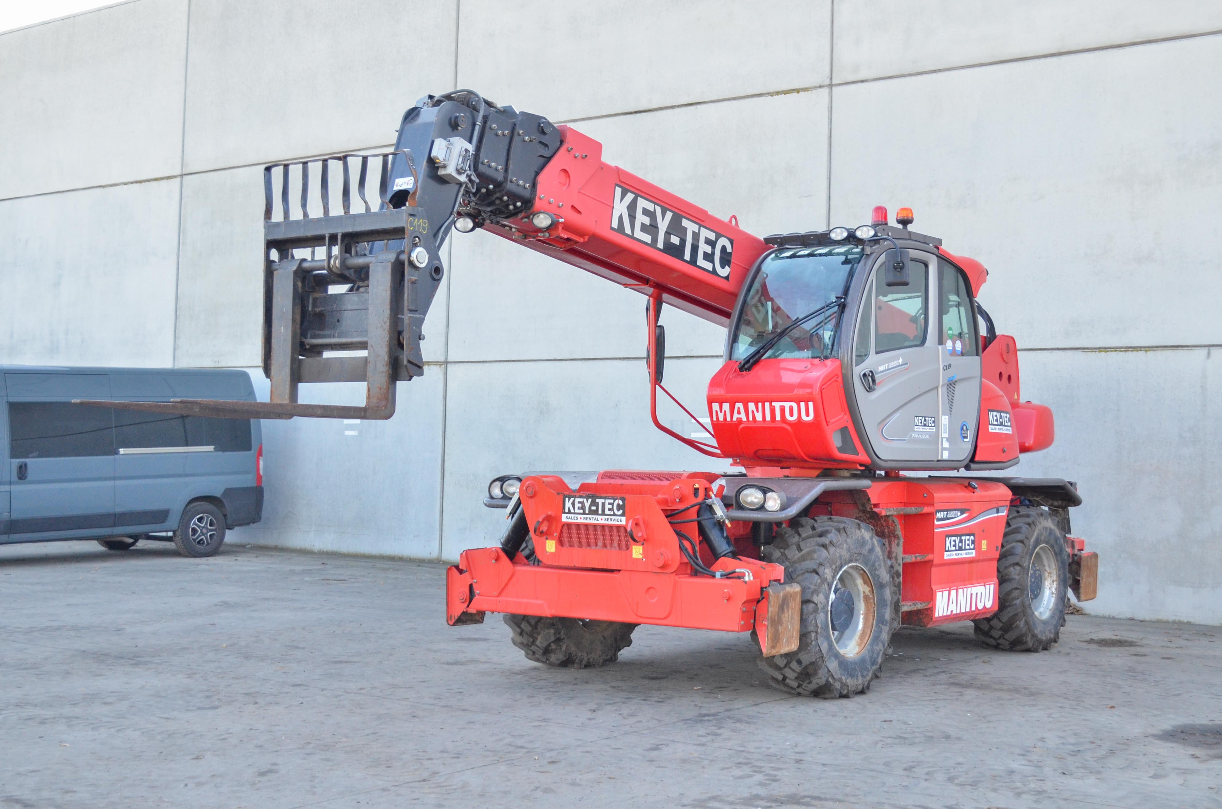 Manitou - Telehandlers - MRT 2550 PRIV+ ST4 S2 - Front left