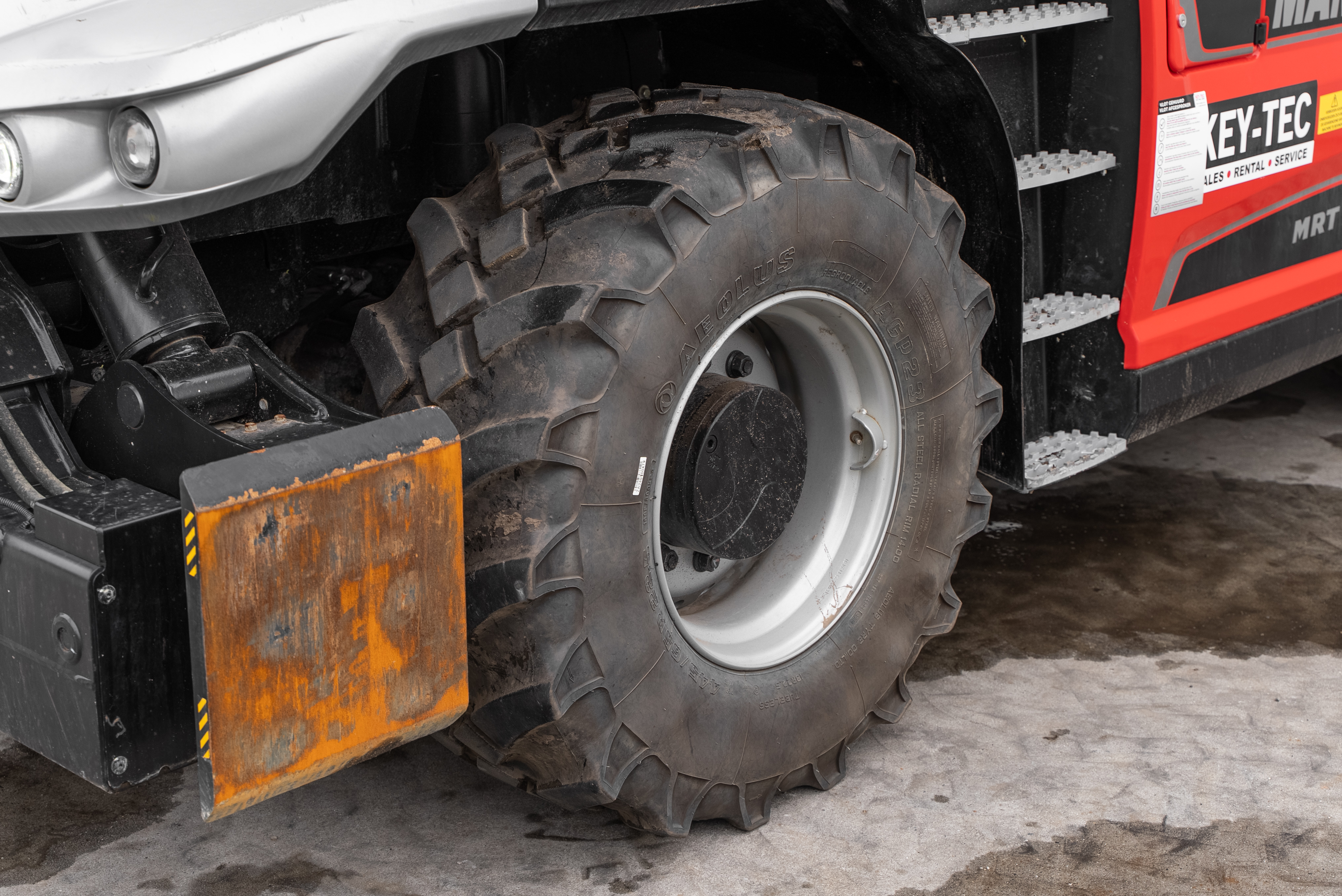 Manitou - Telehandlers - MRT 2660 360 160Y ST5 S1 - Chassis / Wheel