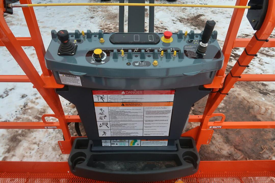 Jlg - Hoogwerkers - 660 SJ - Interieur
