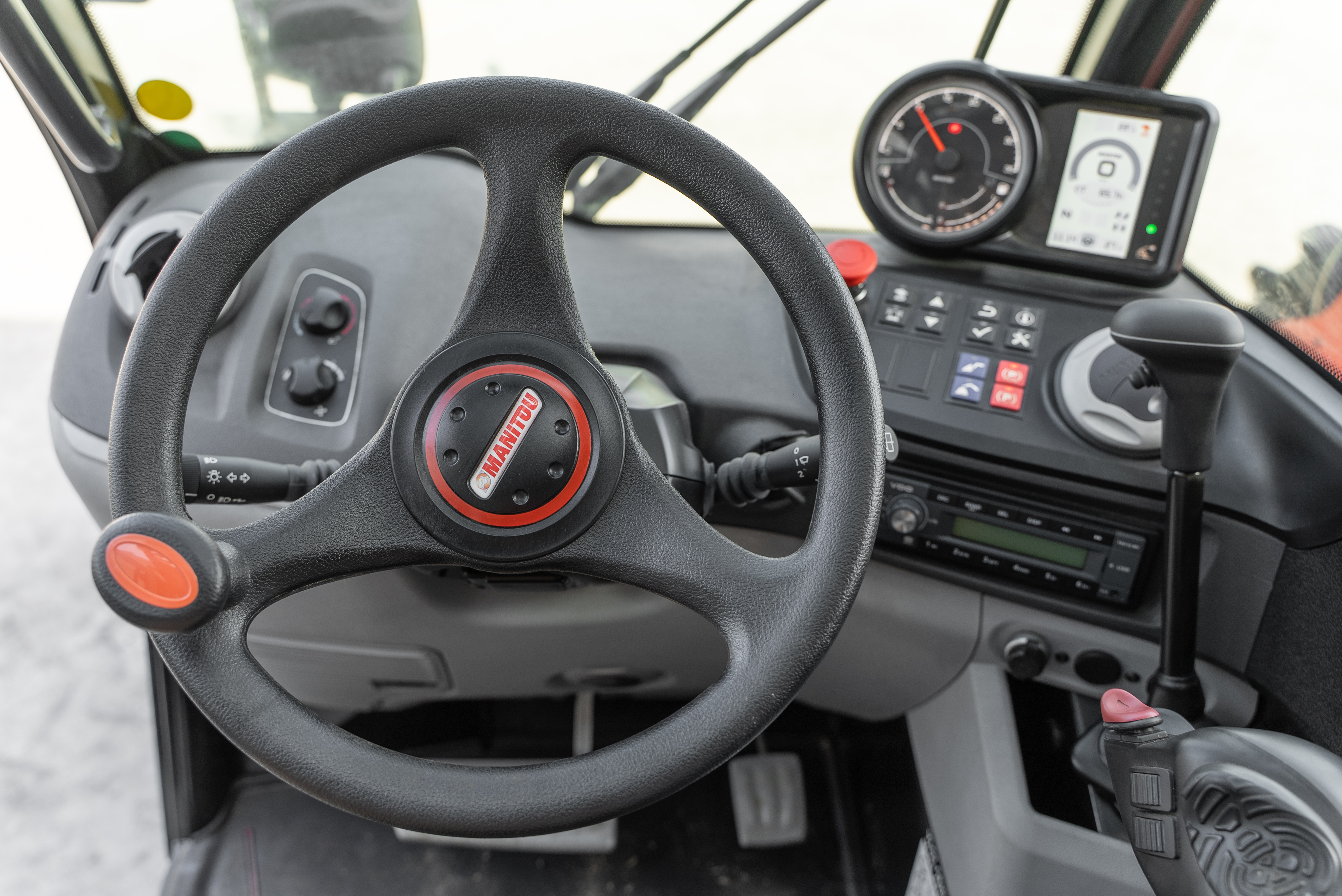 Manitou - Telehandlers - MT 935 75D ST5 S1 - Interior front