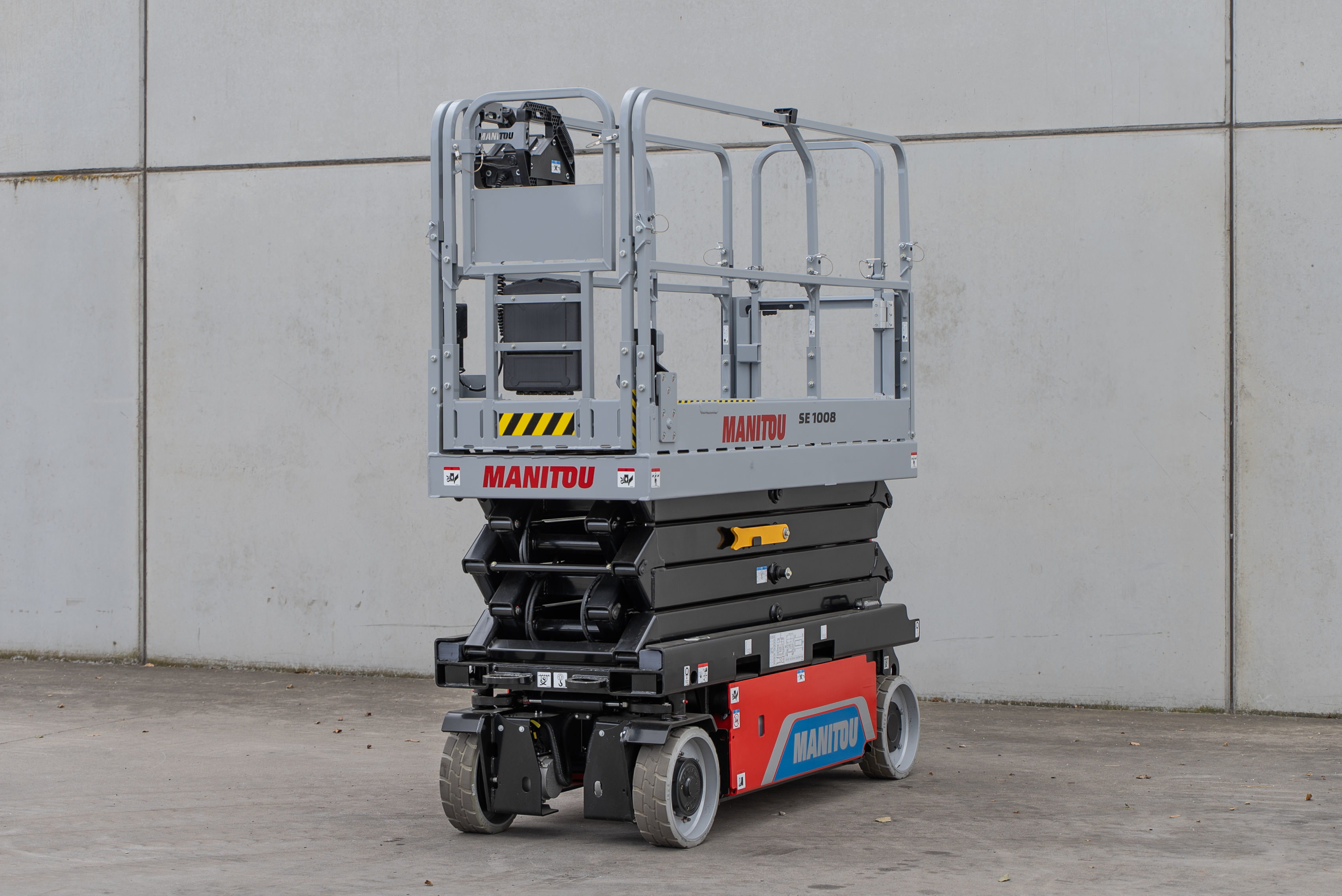 SE 1008 24V S1 - Front left