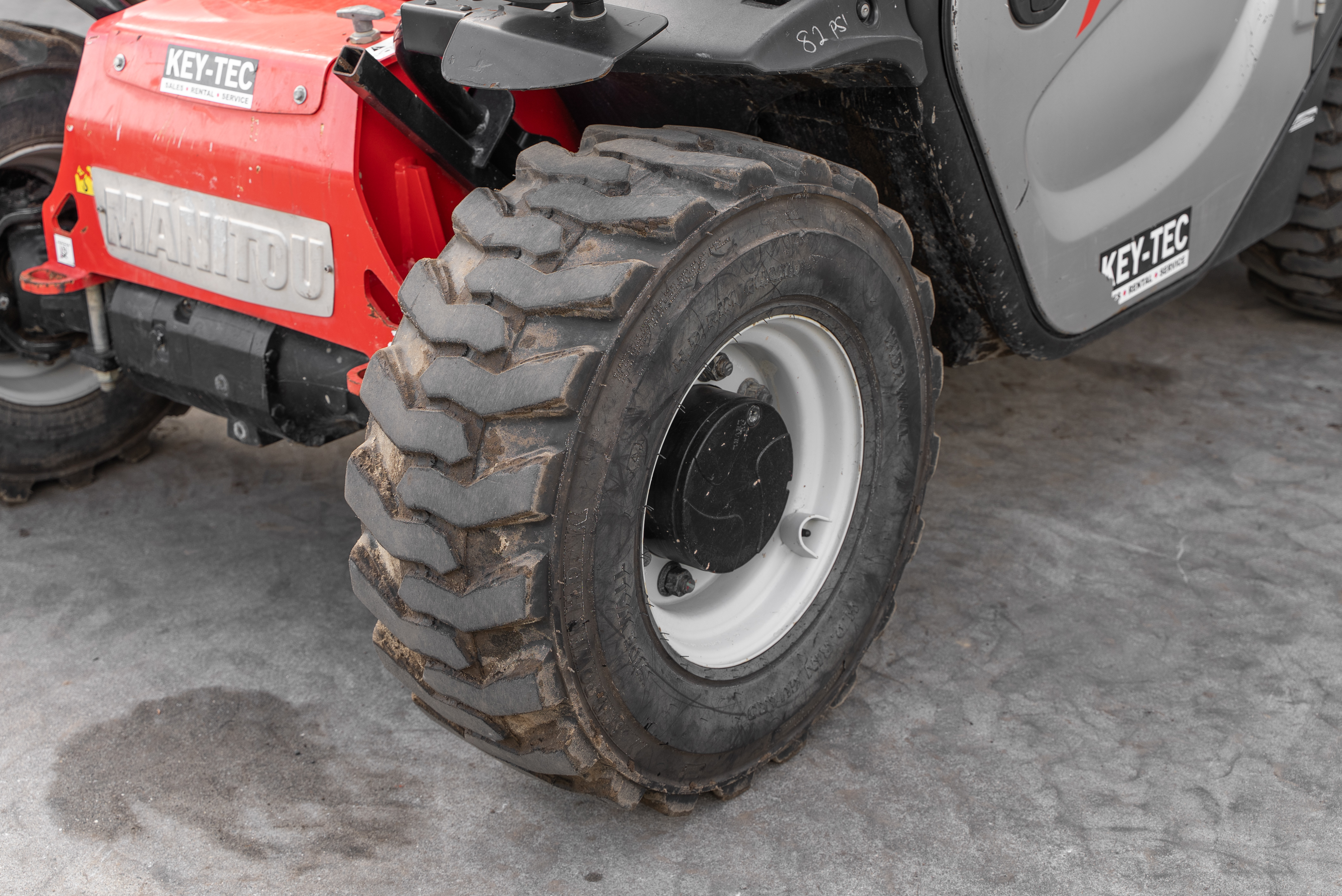 Manitou - Verreikers - MT 625 H COMFORT 75K ST5 S1 - Chassis / Wiel