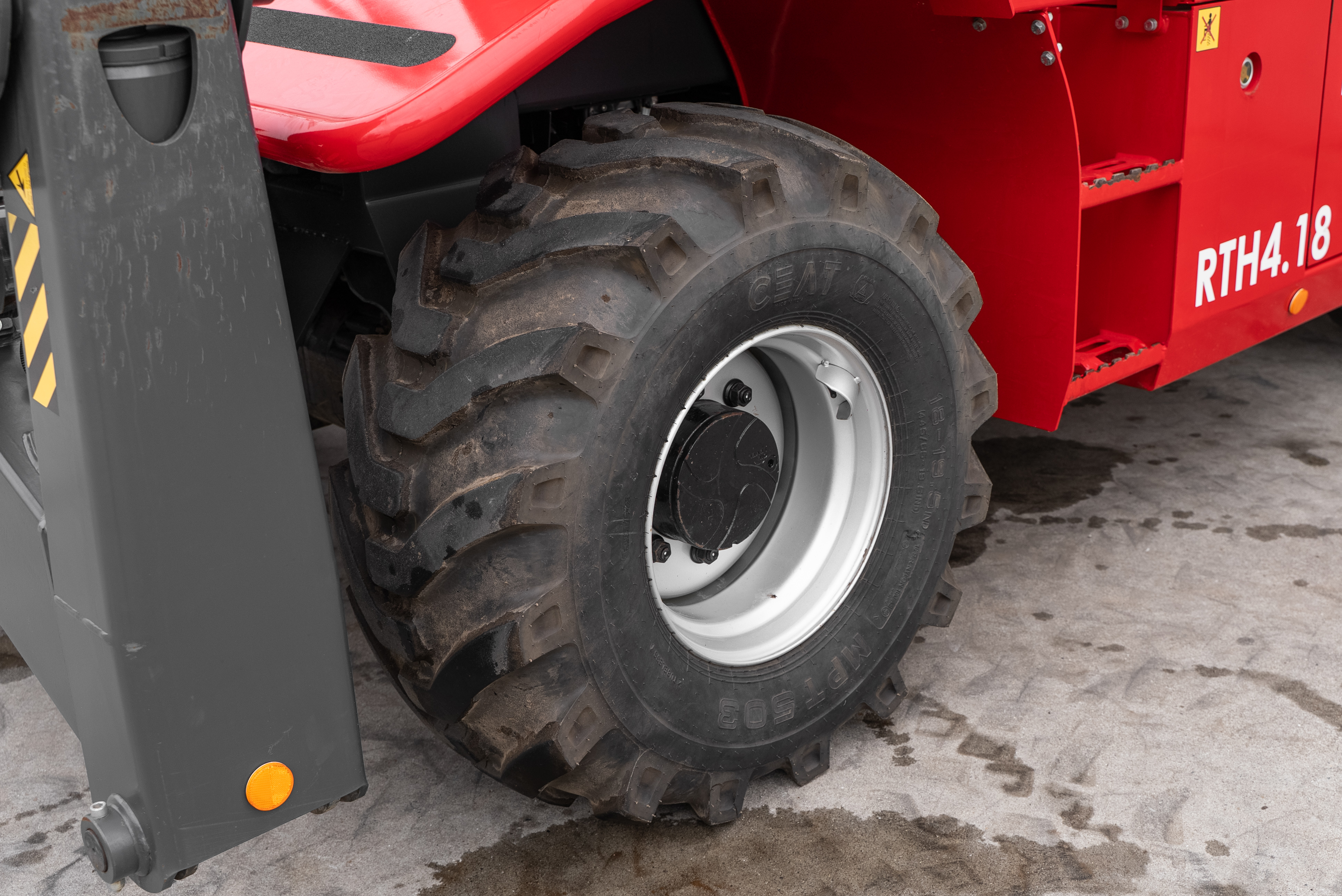 RTH 4.18 - Chassis / Wheel