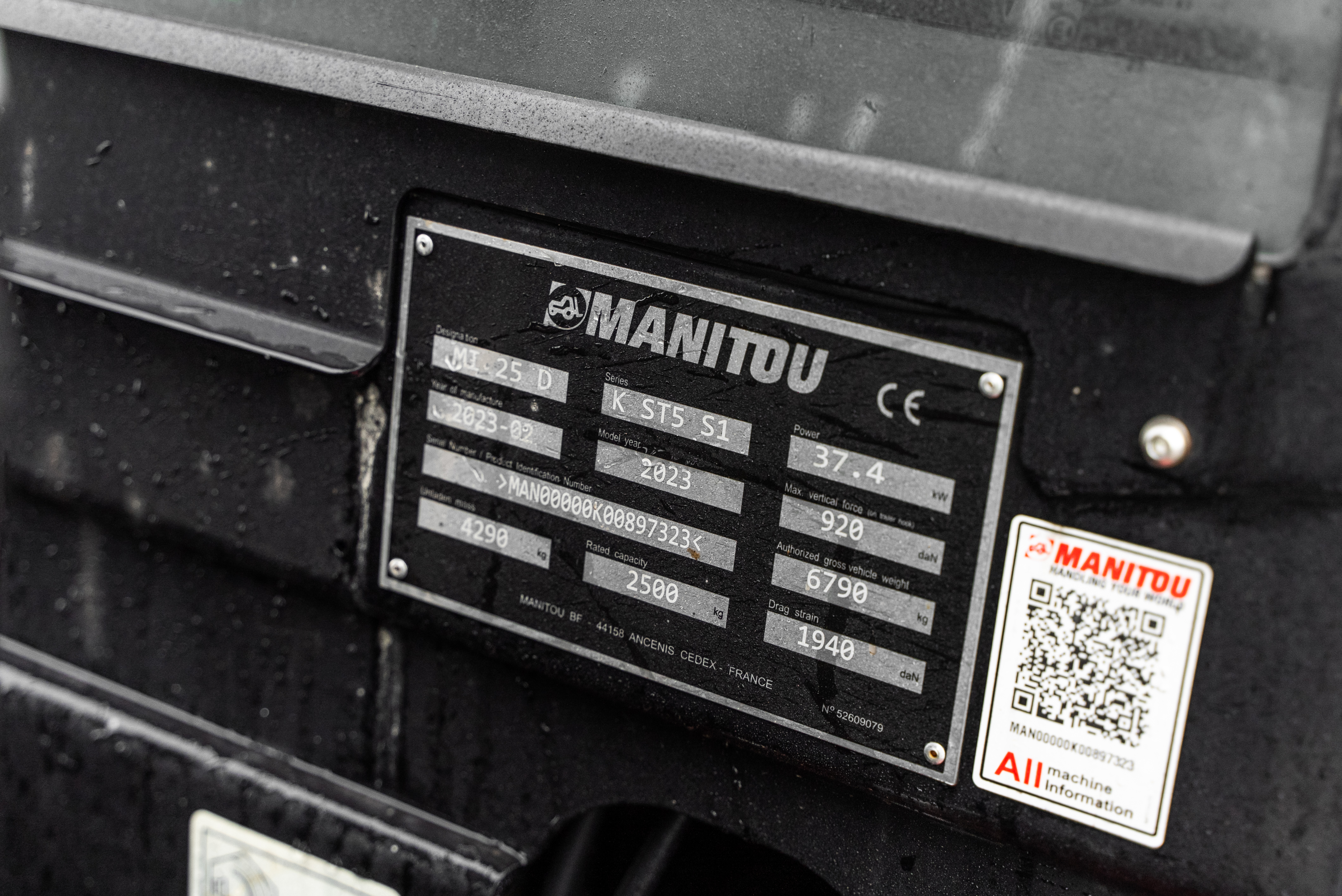 Manitou - Forklifts - MI 25 D K ST5 S1 - Identification plate