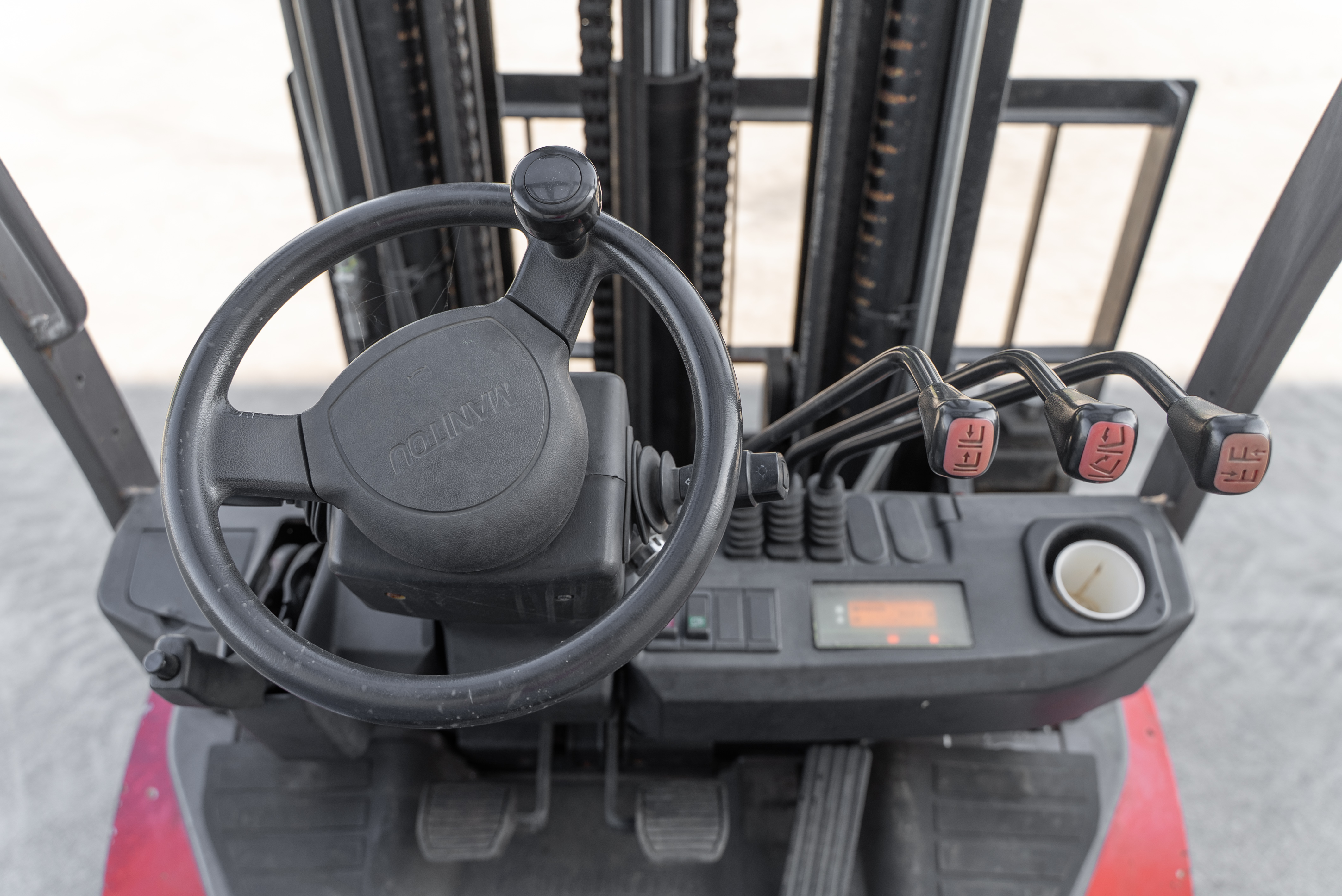 MI 35 D S2 E3 - Interior front