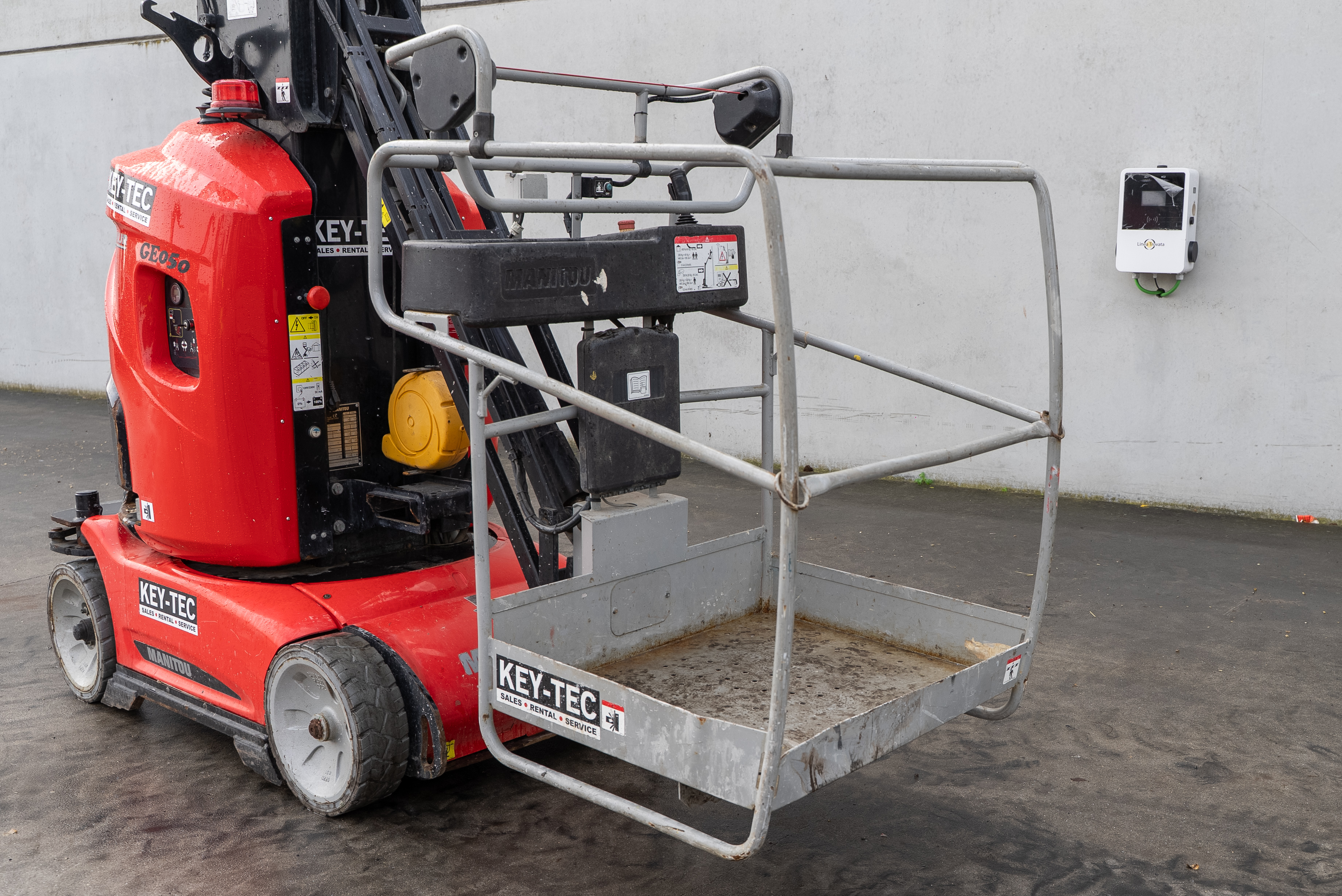 Manitou - Aerial platforms - VJR 100 EVOLUTION - Interior back