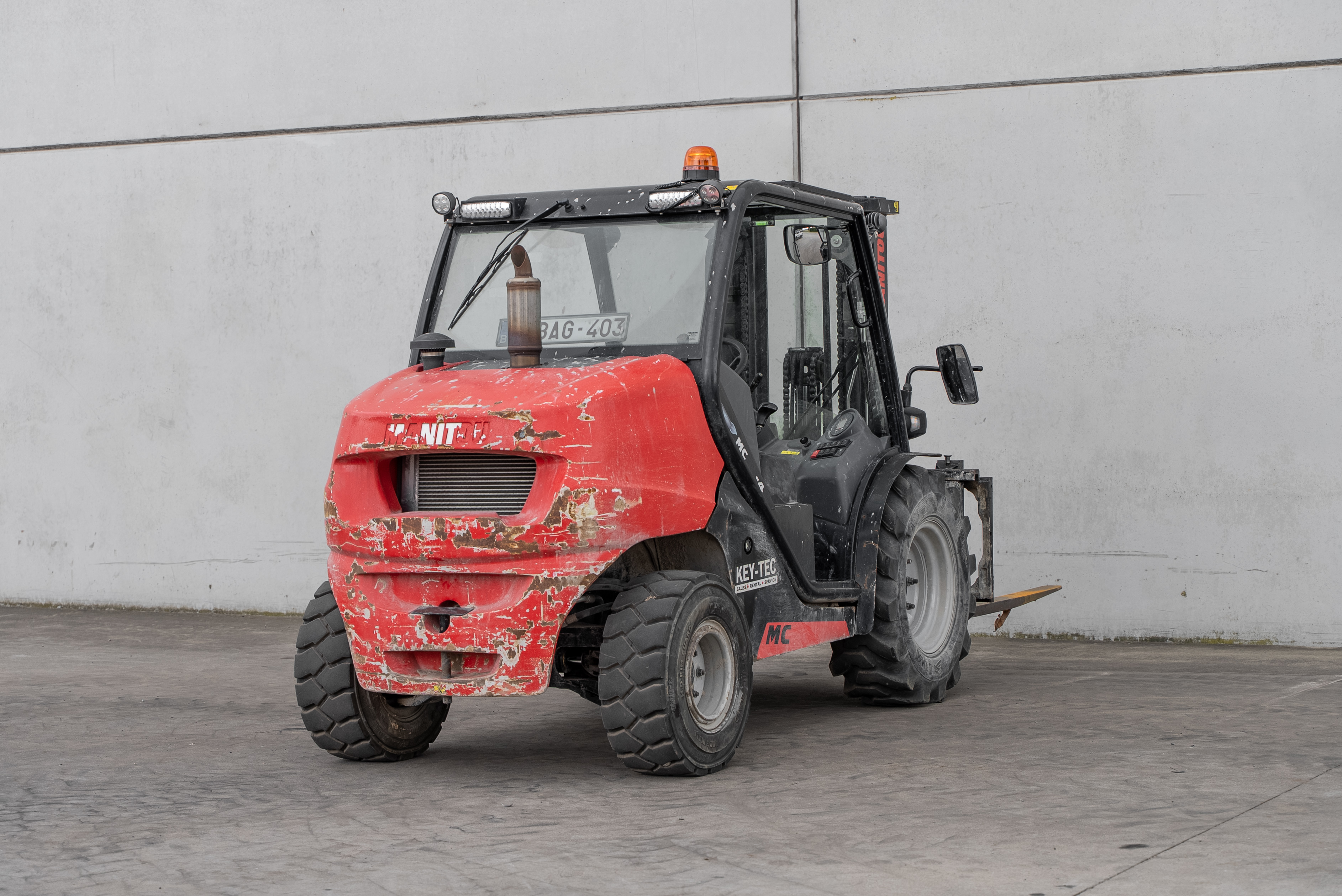 Manitou - Forklifts - MC 30-4 D K ST5 S1 - Back right