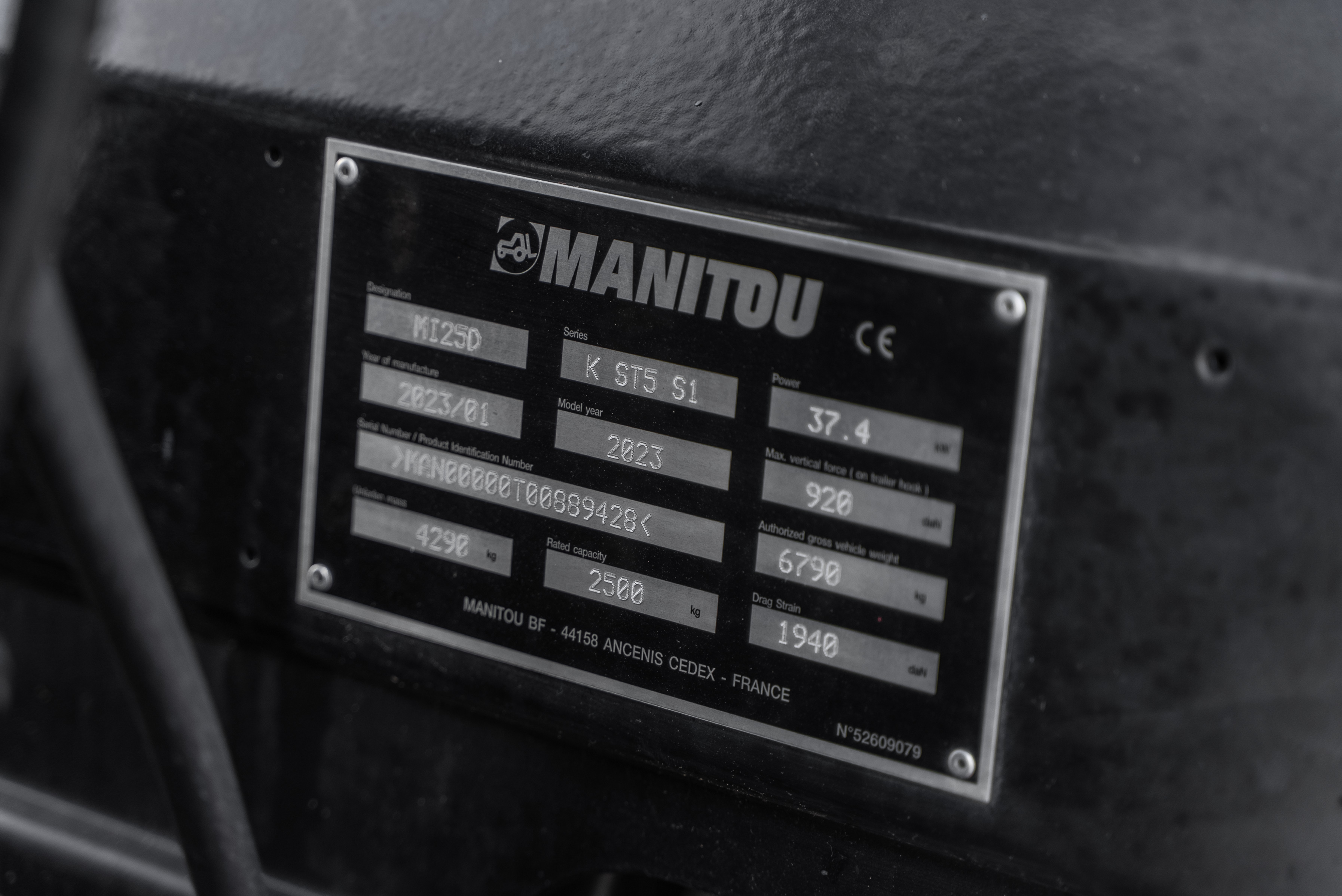 Manitou - Chariots élévateurs - MI 25 D K ST5 S1 - Plaque signalétique