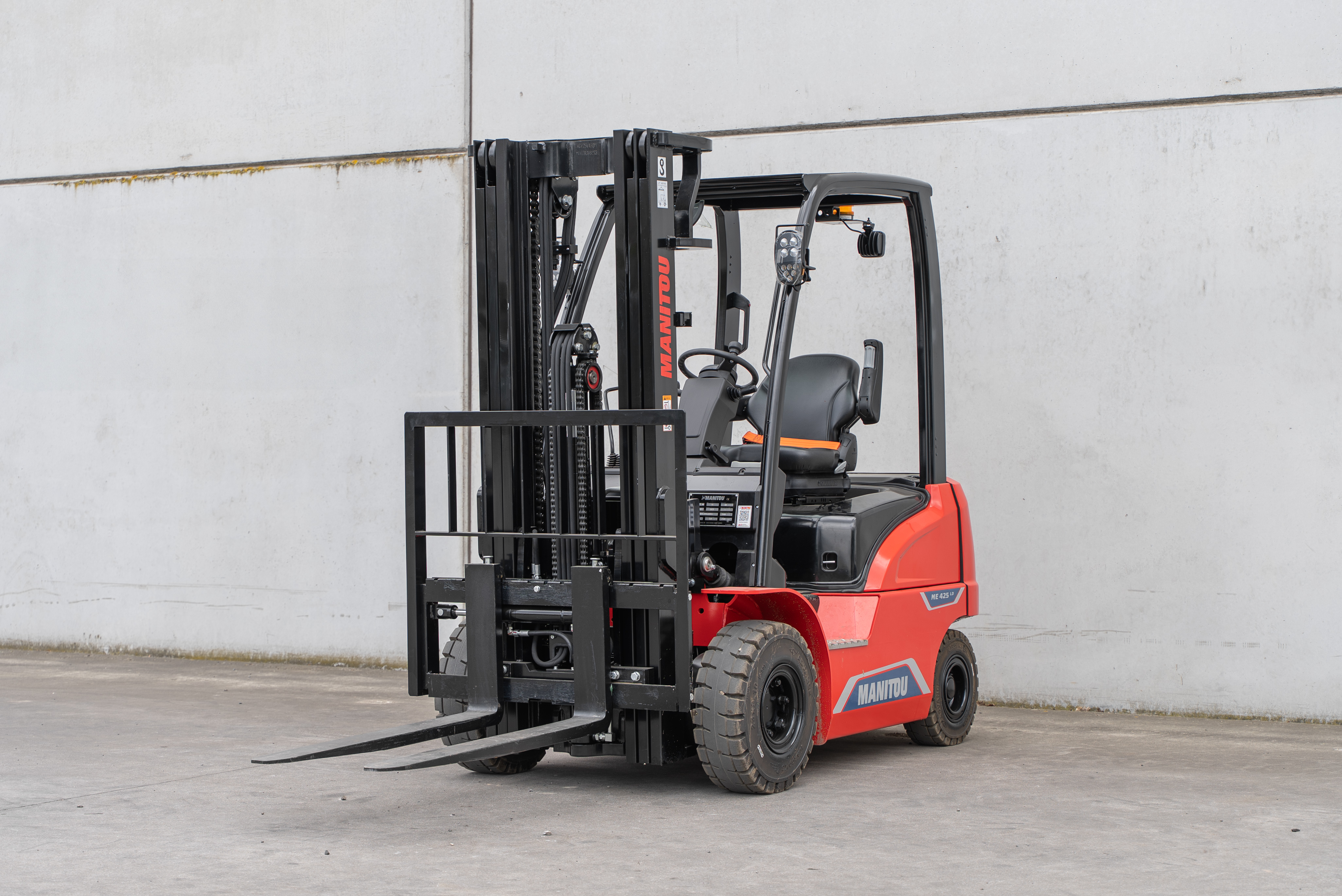 ME 425 LD LIFT 80V S1 - Front left