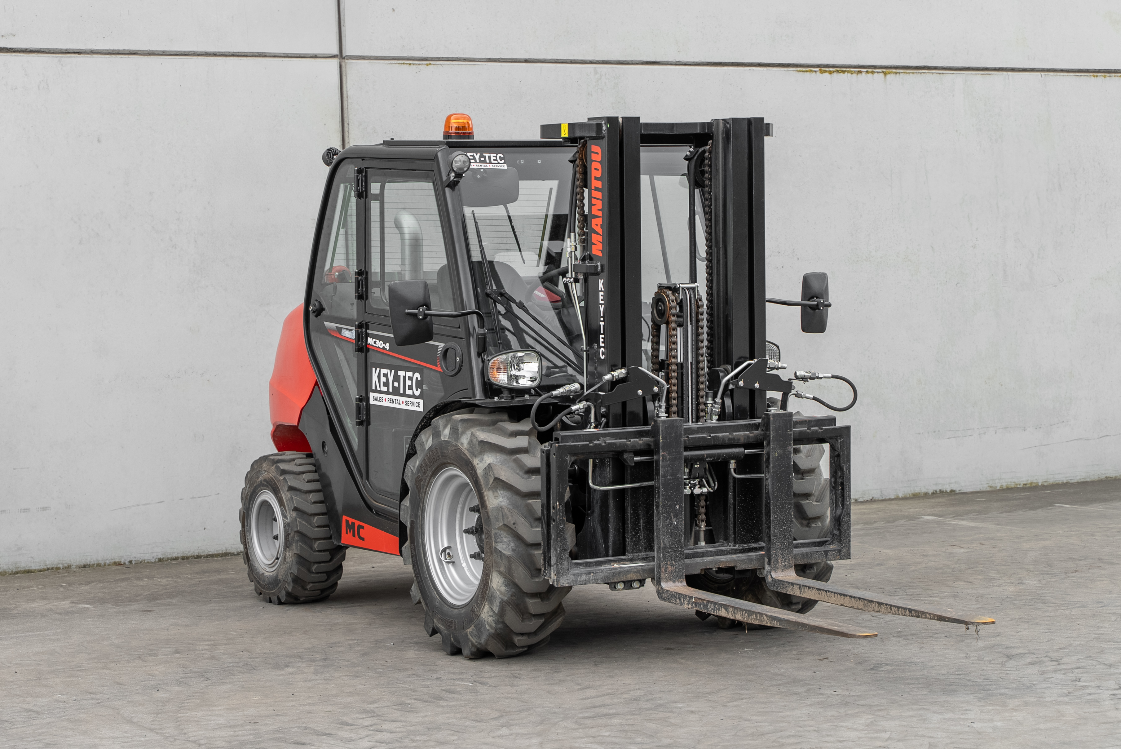 Manitou - Forklifts - MC 30-4 D K ST5 S1 - frontright