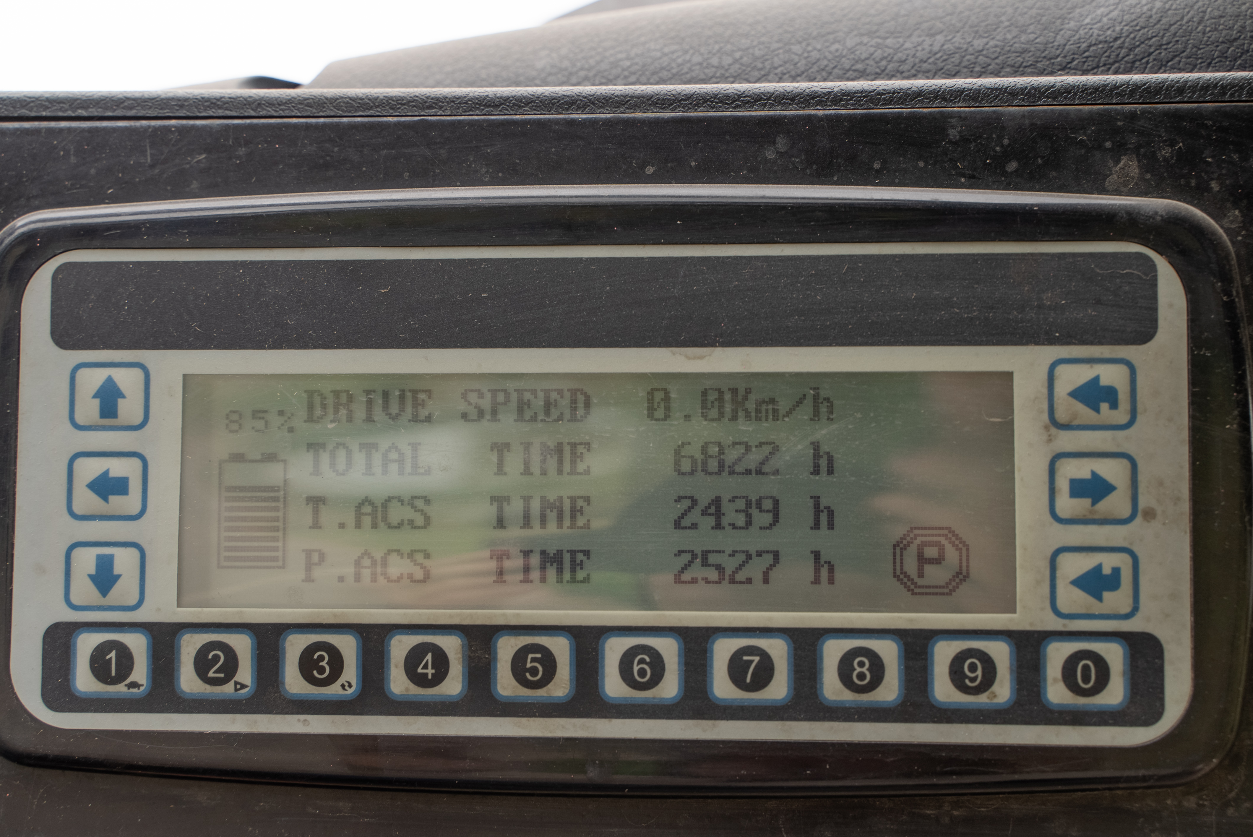 ME 435 80V S3 - Hours / Display