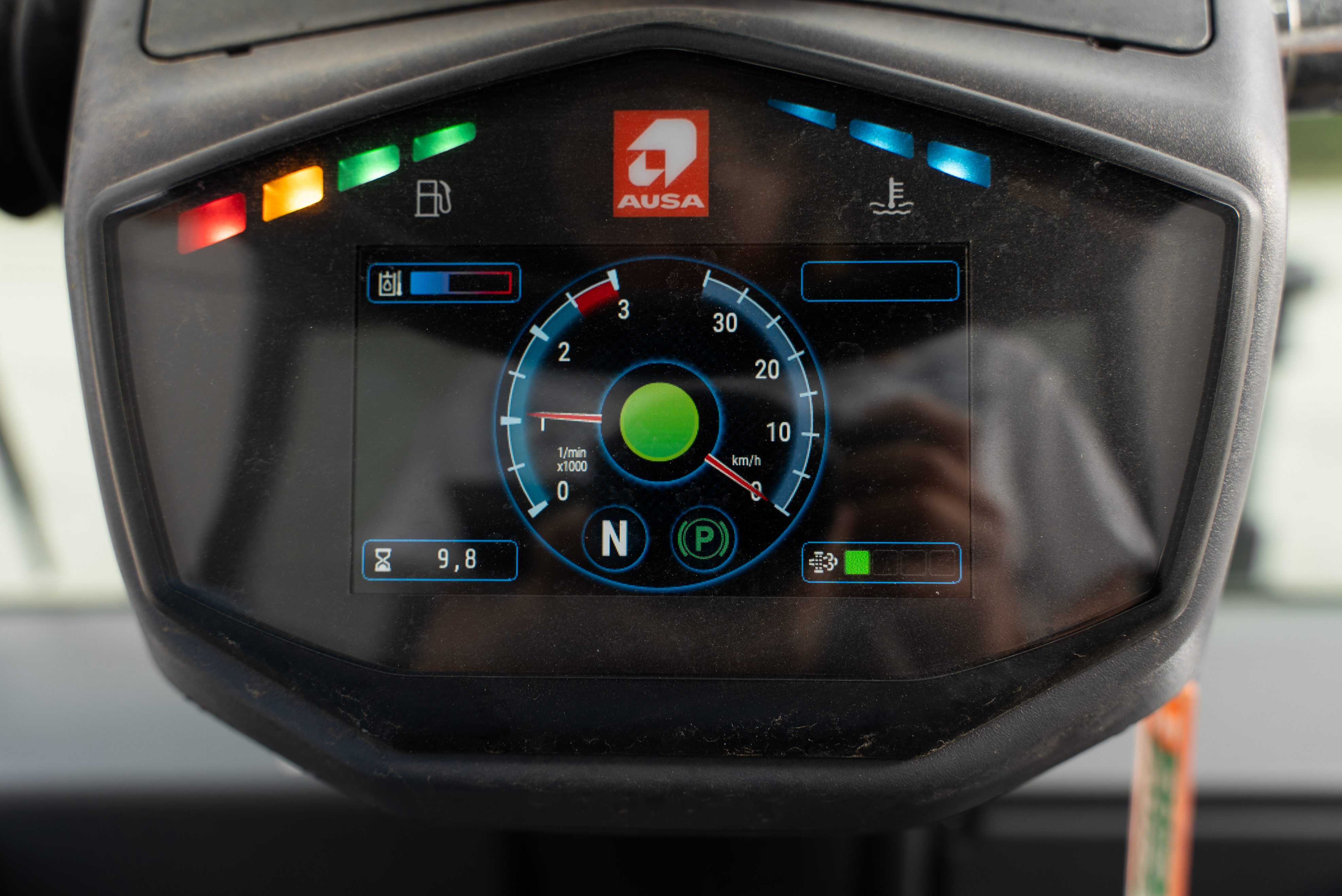 C251 Hx4 - Hours / Display