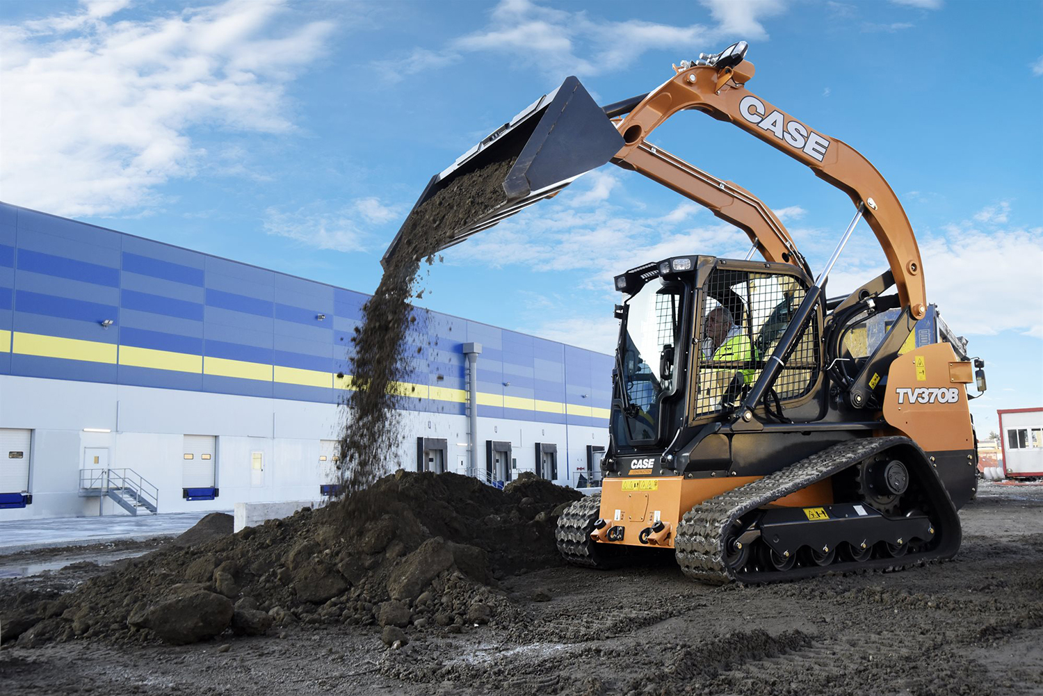 Case Construction - Skidsteers - TV 370 B - Application
