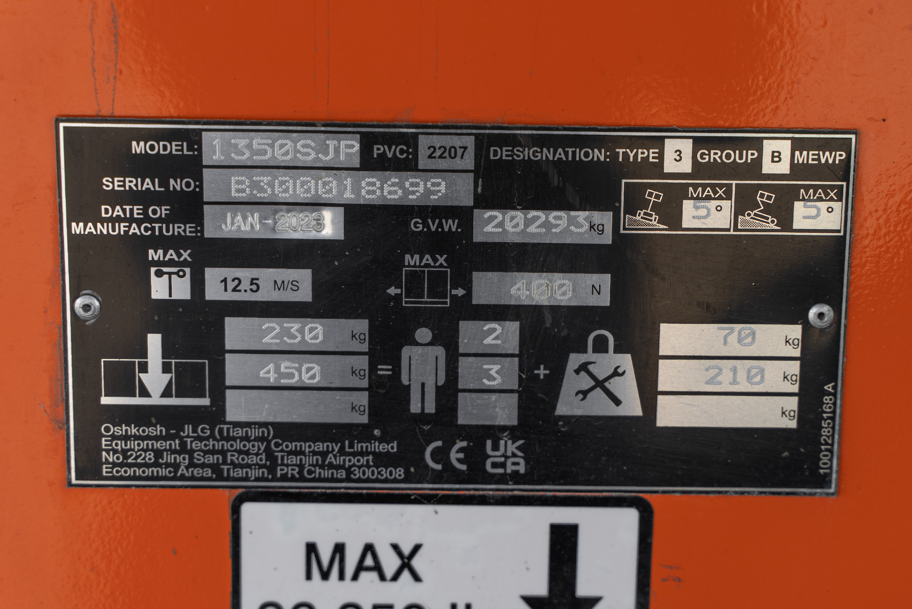 1350 SJP - Identification plate