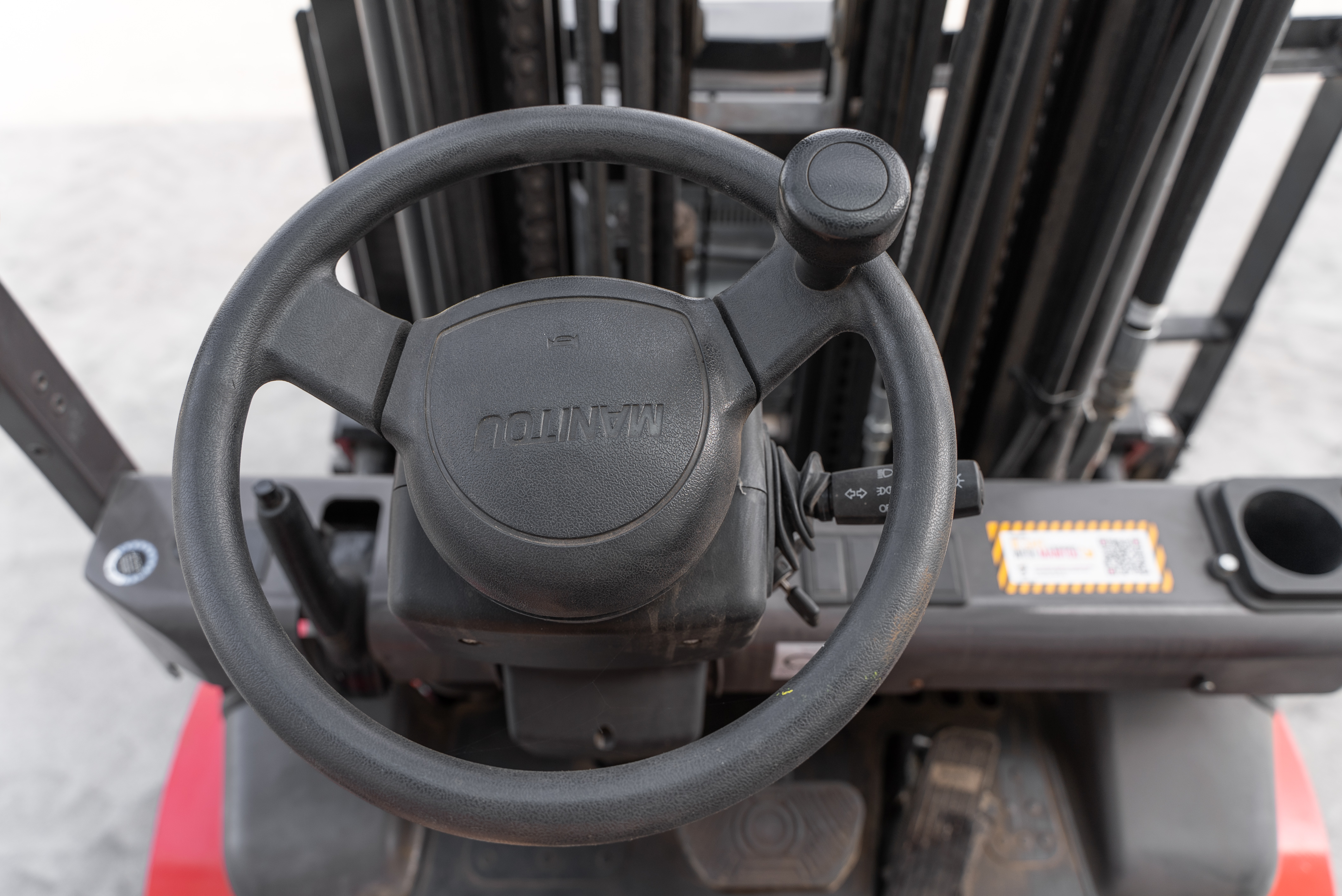 Manitou - Forklifts - ME 430 80V S3 - Interior front
