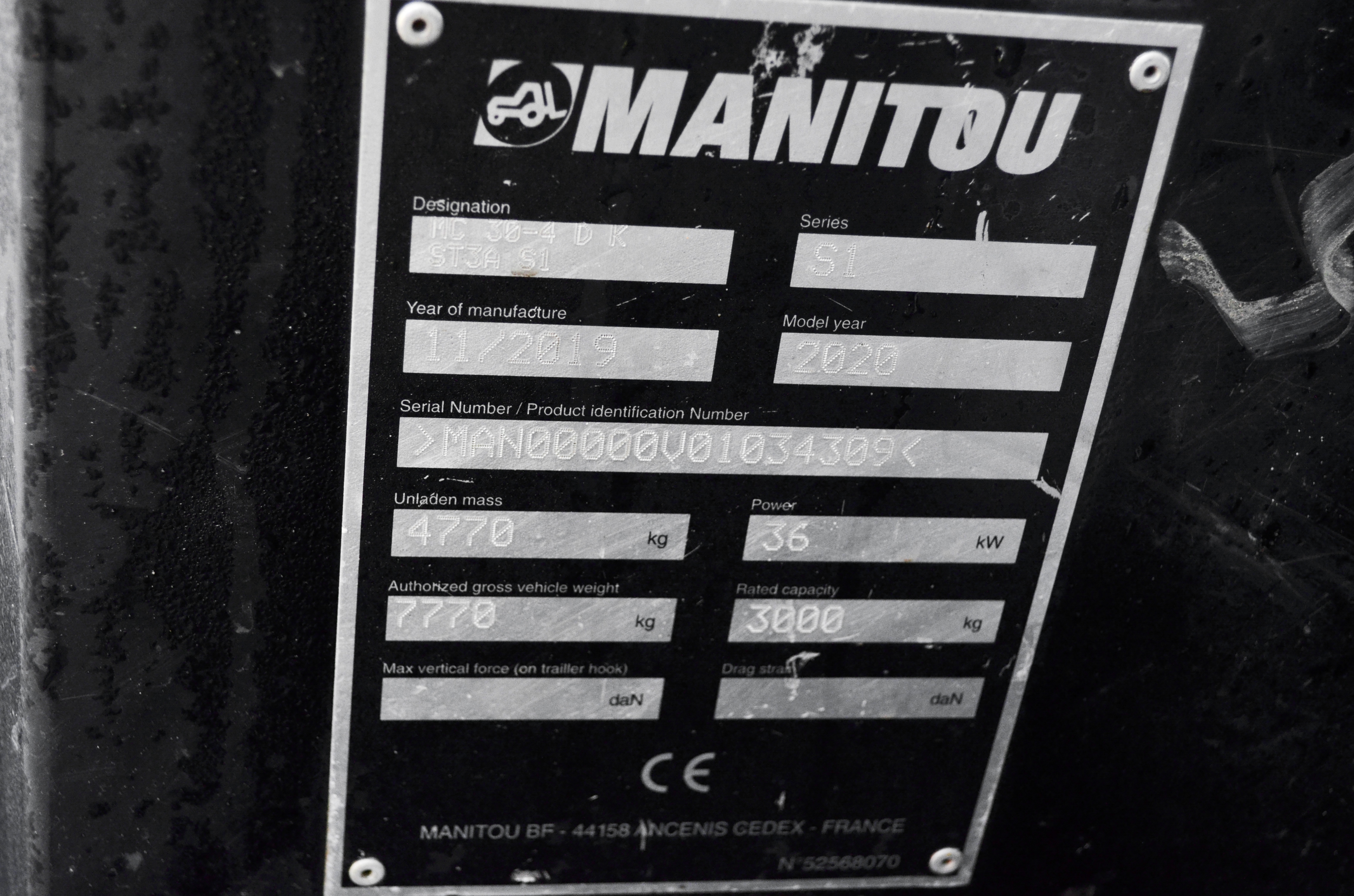 MC 30-4 D K ST3A S1 - Identification plate