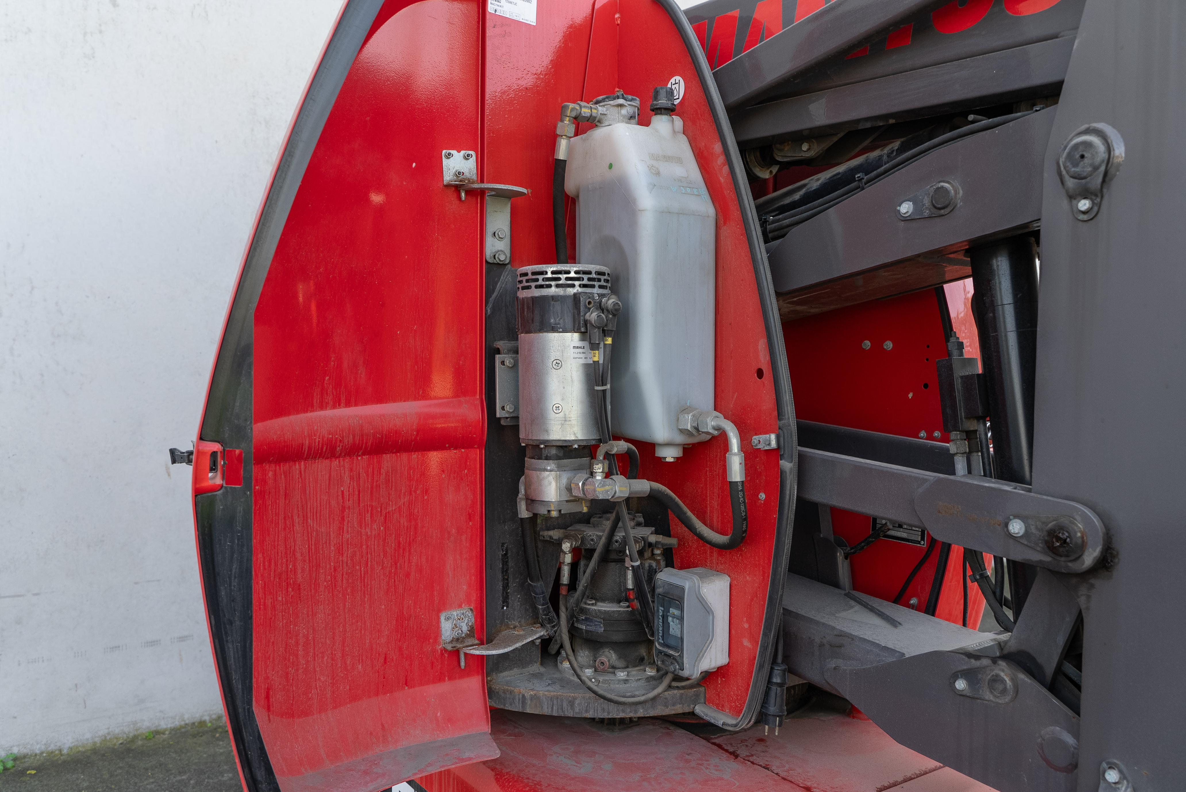 Manitou - Hoogwerkers - AETJ 120 COMPACT 2 3D - Motor