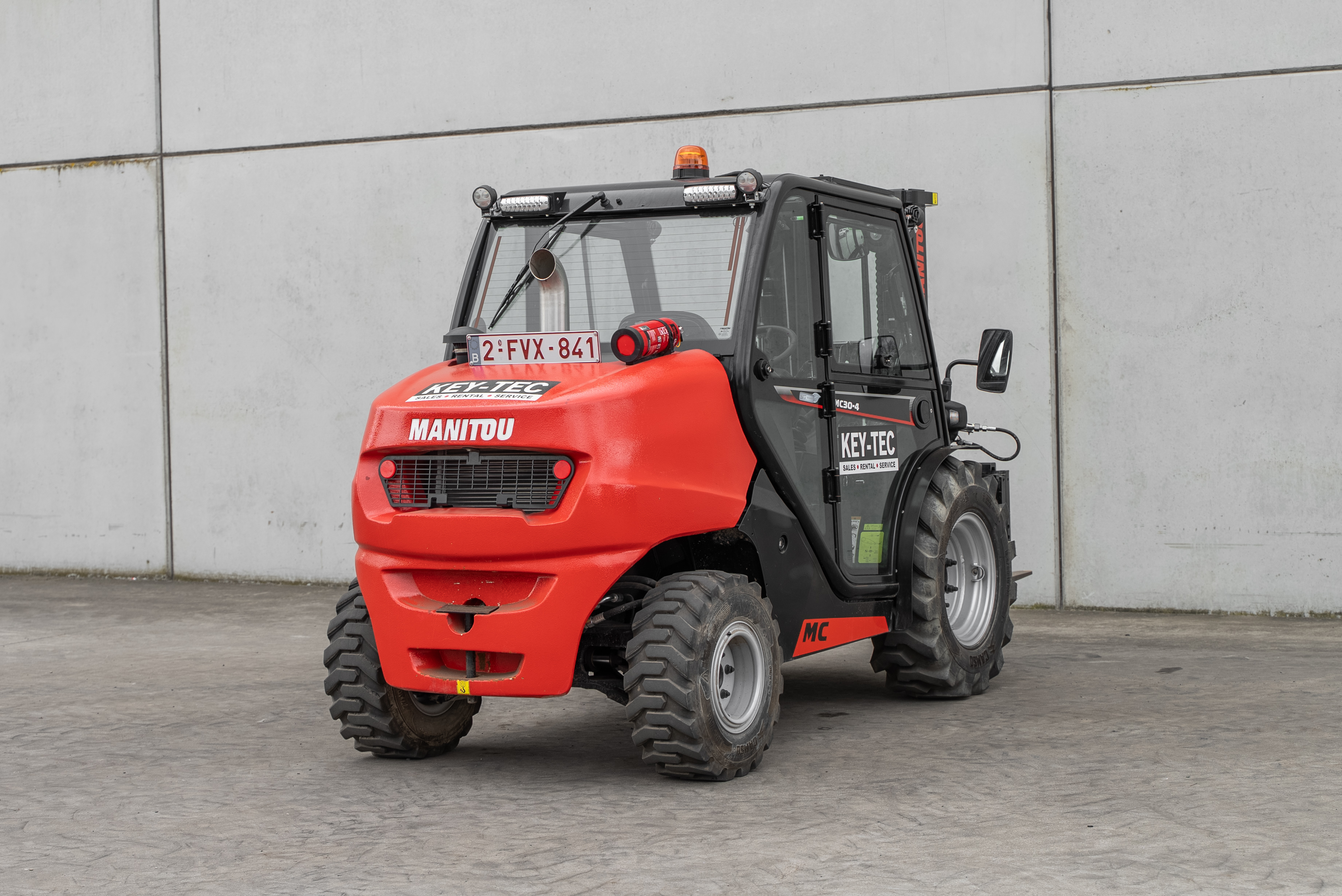 Manitou - Forklifts - MC 30-4 D K ST5 S1 - Back right
