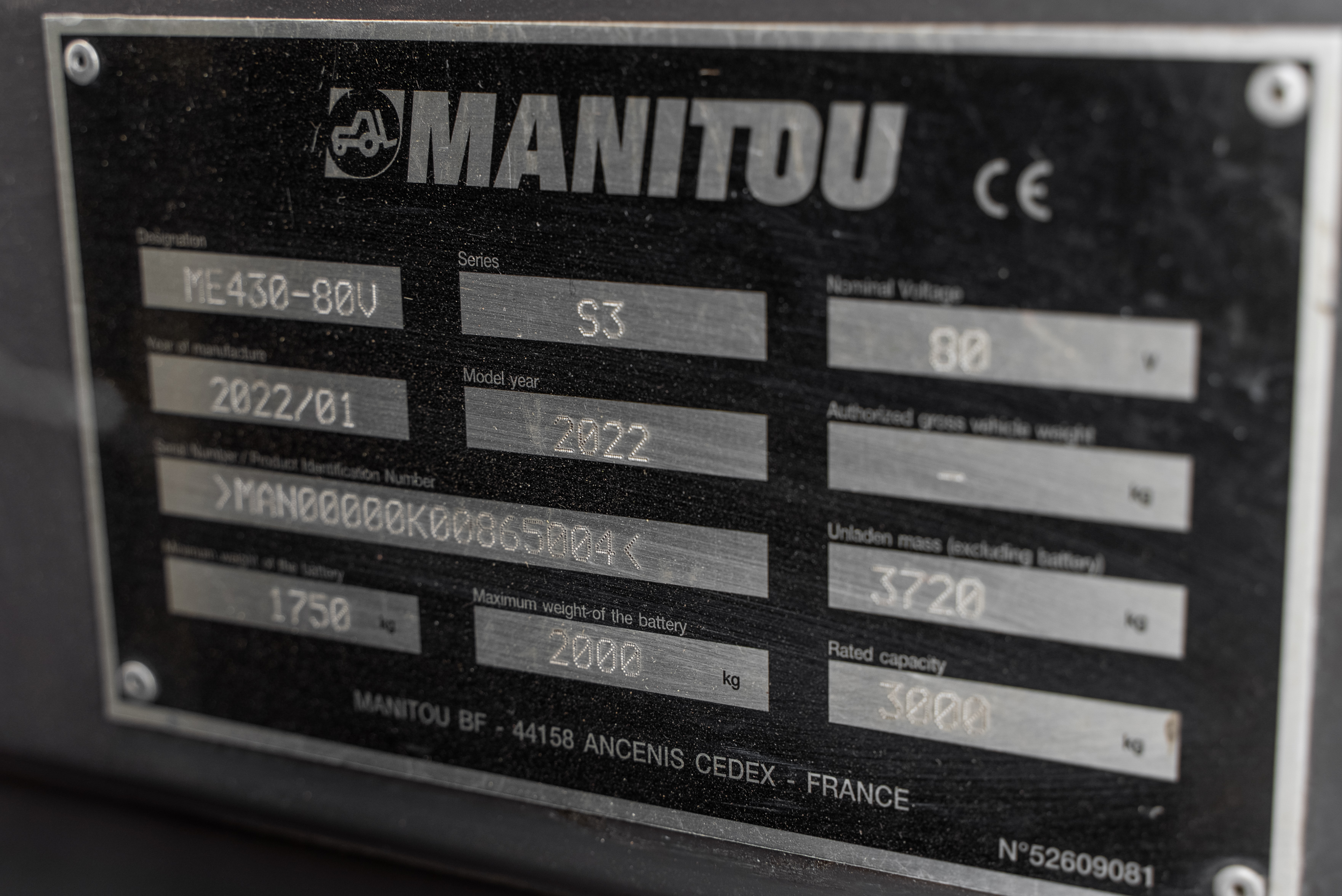 ME 430 80V S3 - Identification plate