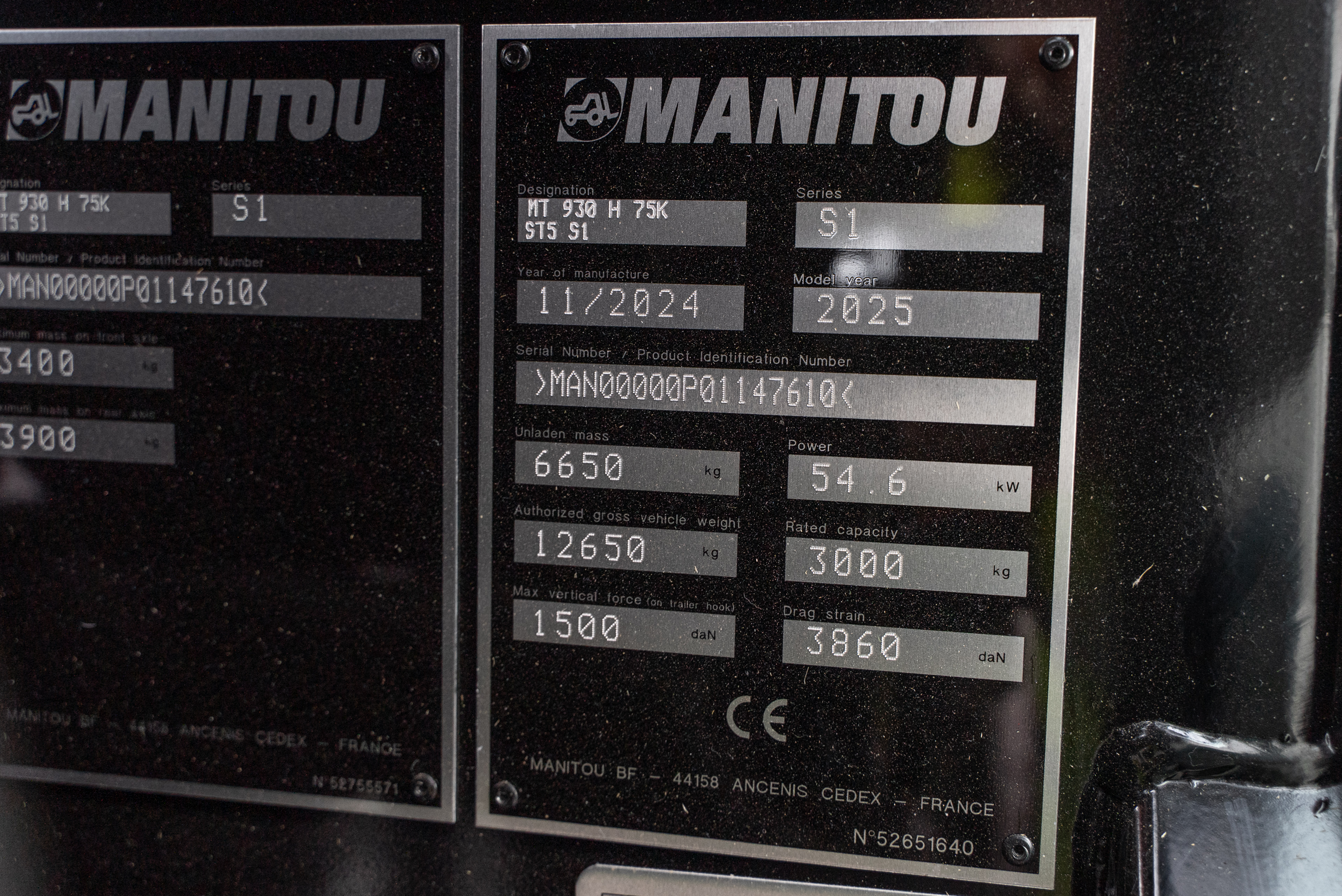 MT 930 H 75K ST5 S1 - Identification plate