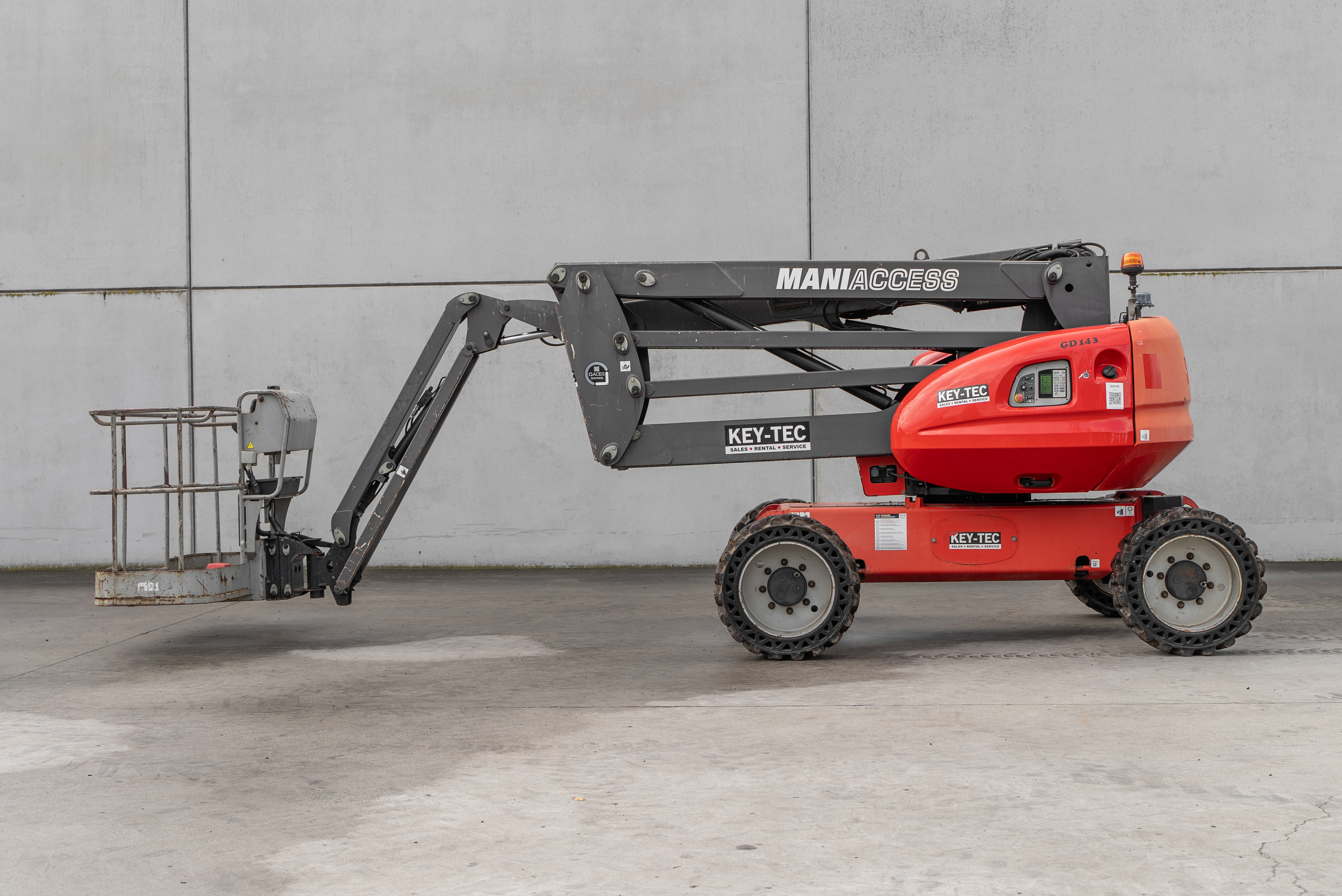 Manitou - Hoogwerkers - ATJ 160 E3 - Zijaanzicht