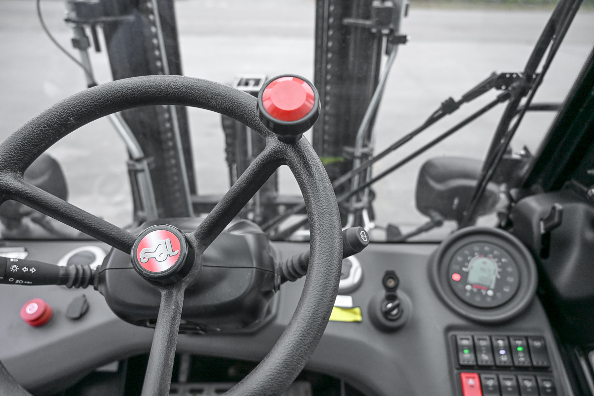 MC 25-4 D K ST5 S1 - Interior front