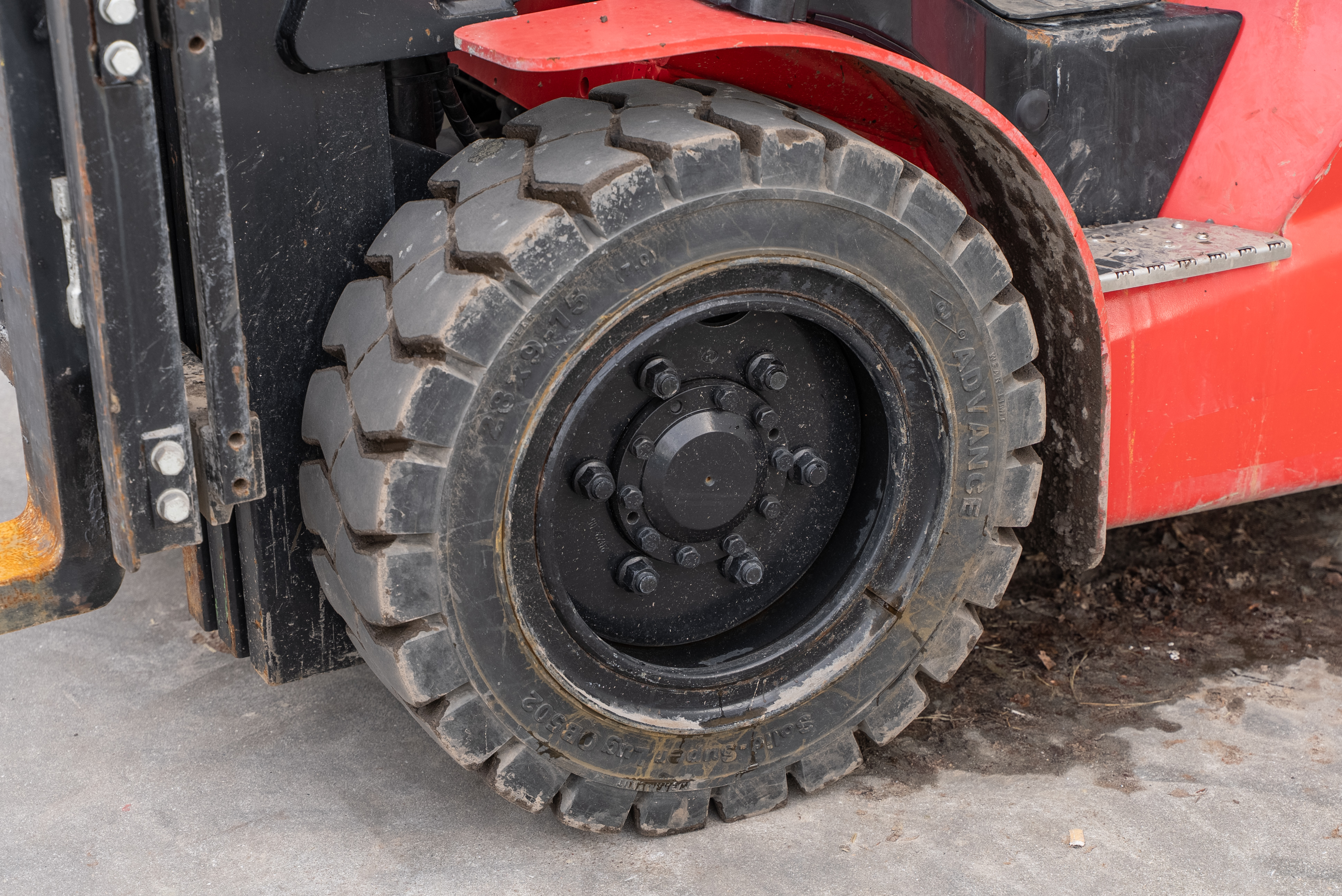 Manitou - Chariots élévateurs - MI 35 D K ST5 S1 - Châssis / Roue