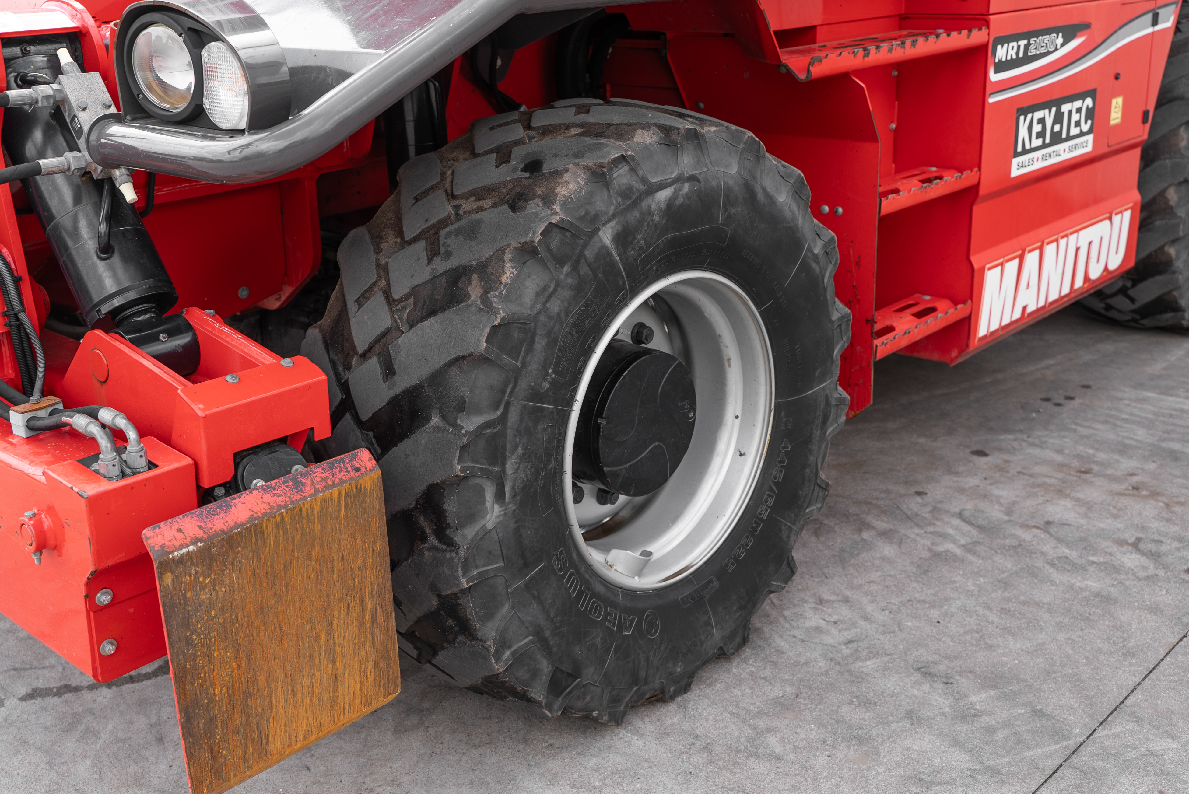 MRT 2150 PRIV+ ST4 S2 - Chassis / Wheel