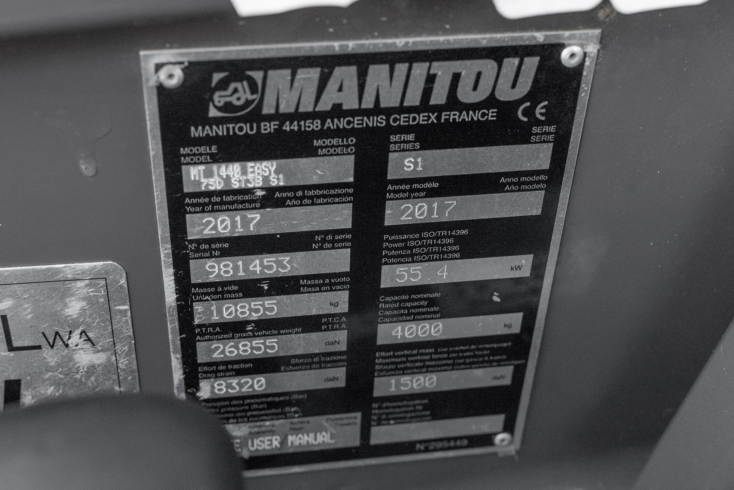 MT 1440 EASY 75D ST3B S1 - Identification plate