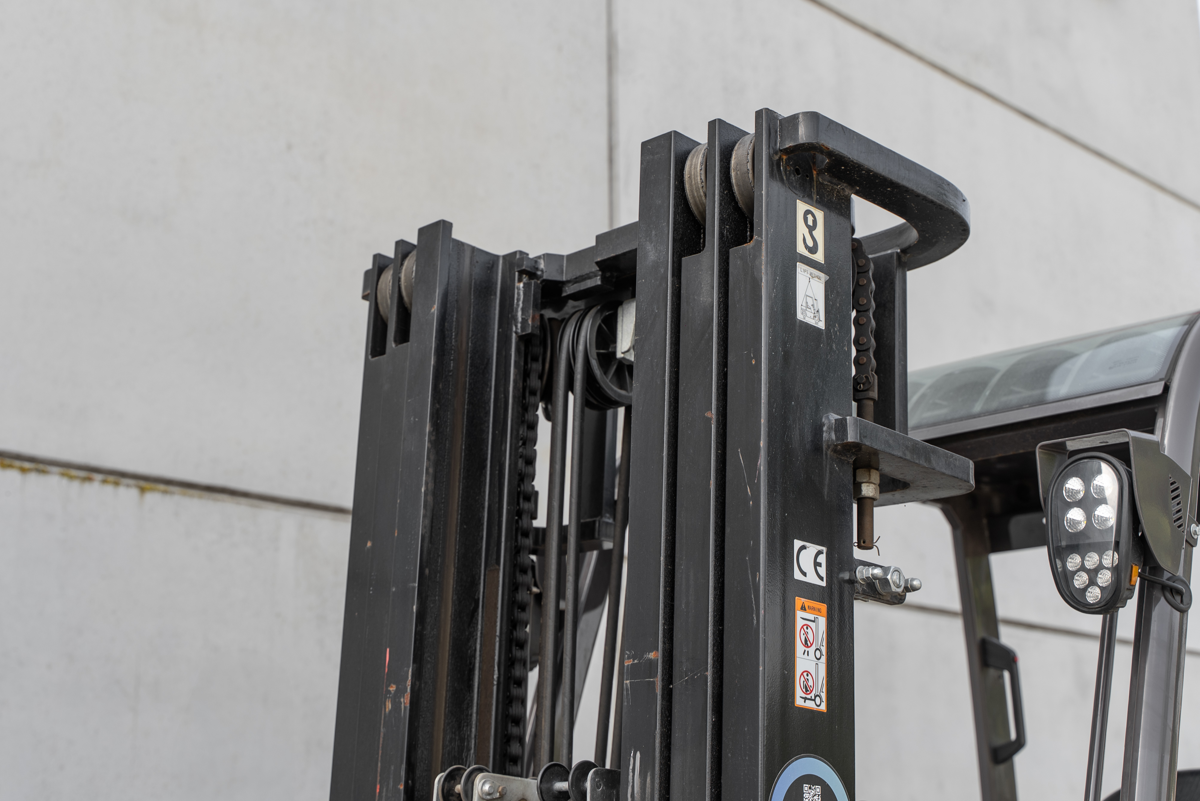 Manitou - Forklifts - ME 430 80V S3 - Product image