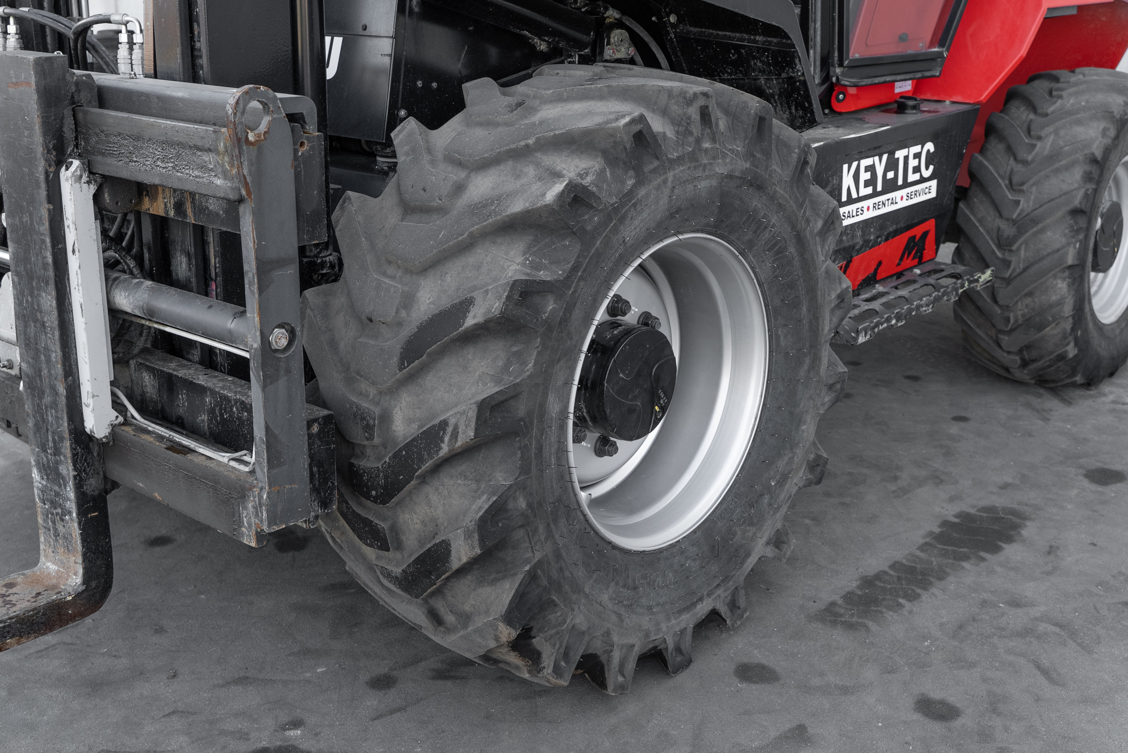 Manitou - Heftrucks - M 50-4 D ST5 S1 EU - Chassis / Wiel