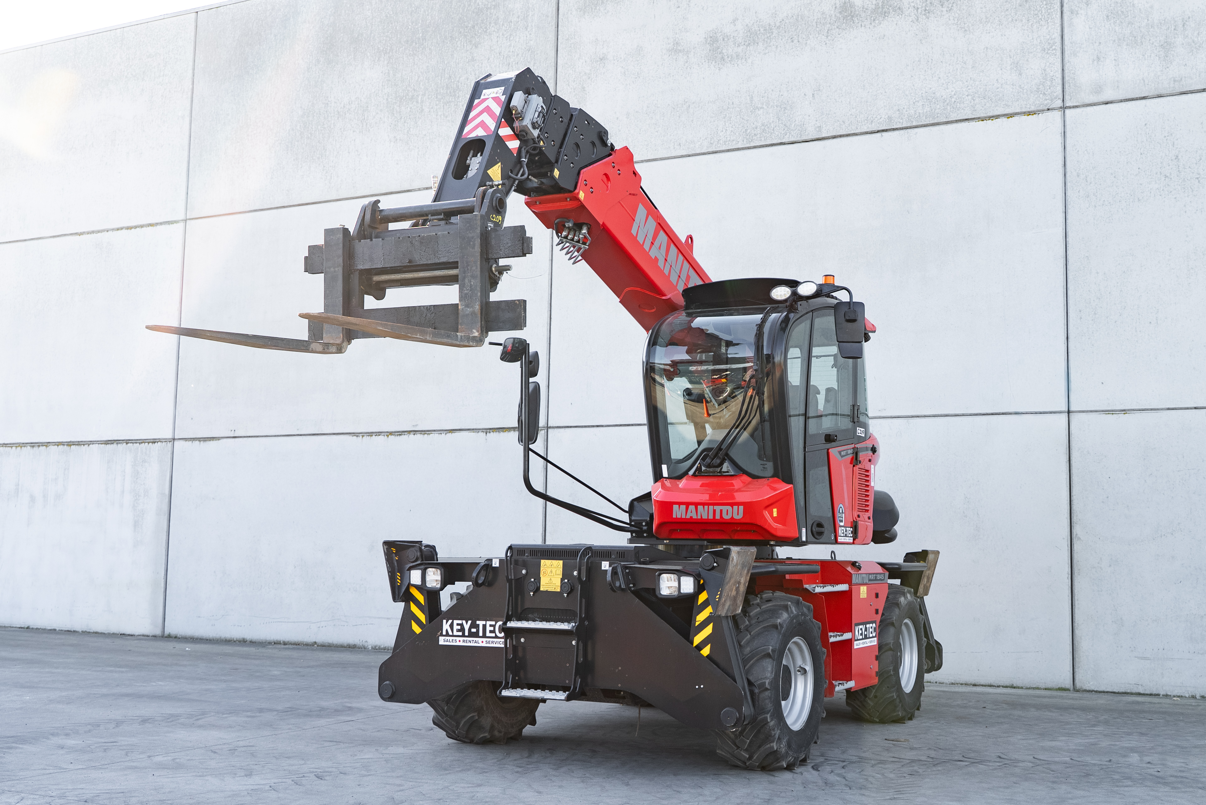Manitou - Verreikers - MRT 1845 360 115D ST5 S1 - Links voor