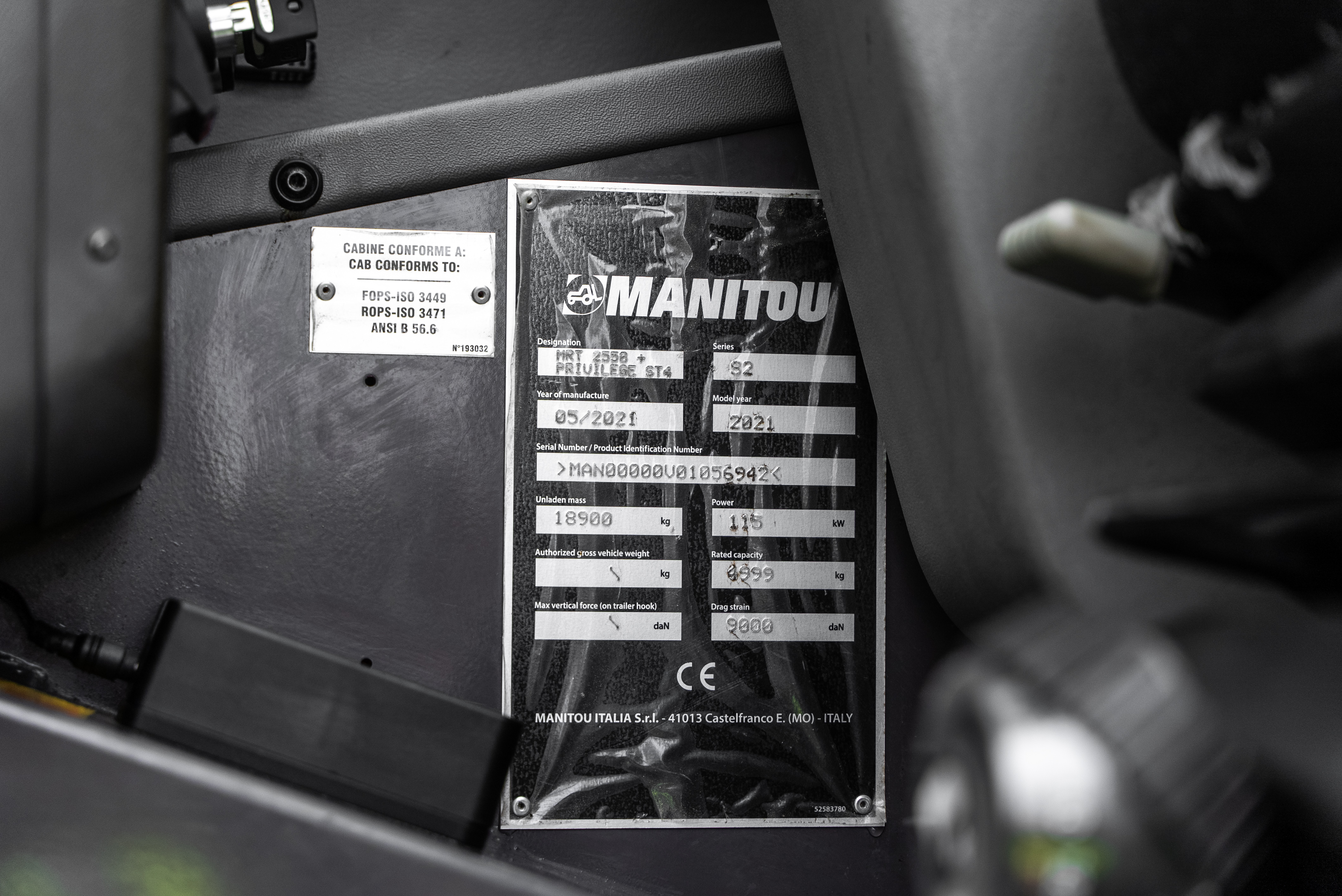 Manitou - Telehandlers - MRT 2550 PRIV+ ST4 S2 - Identification plate