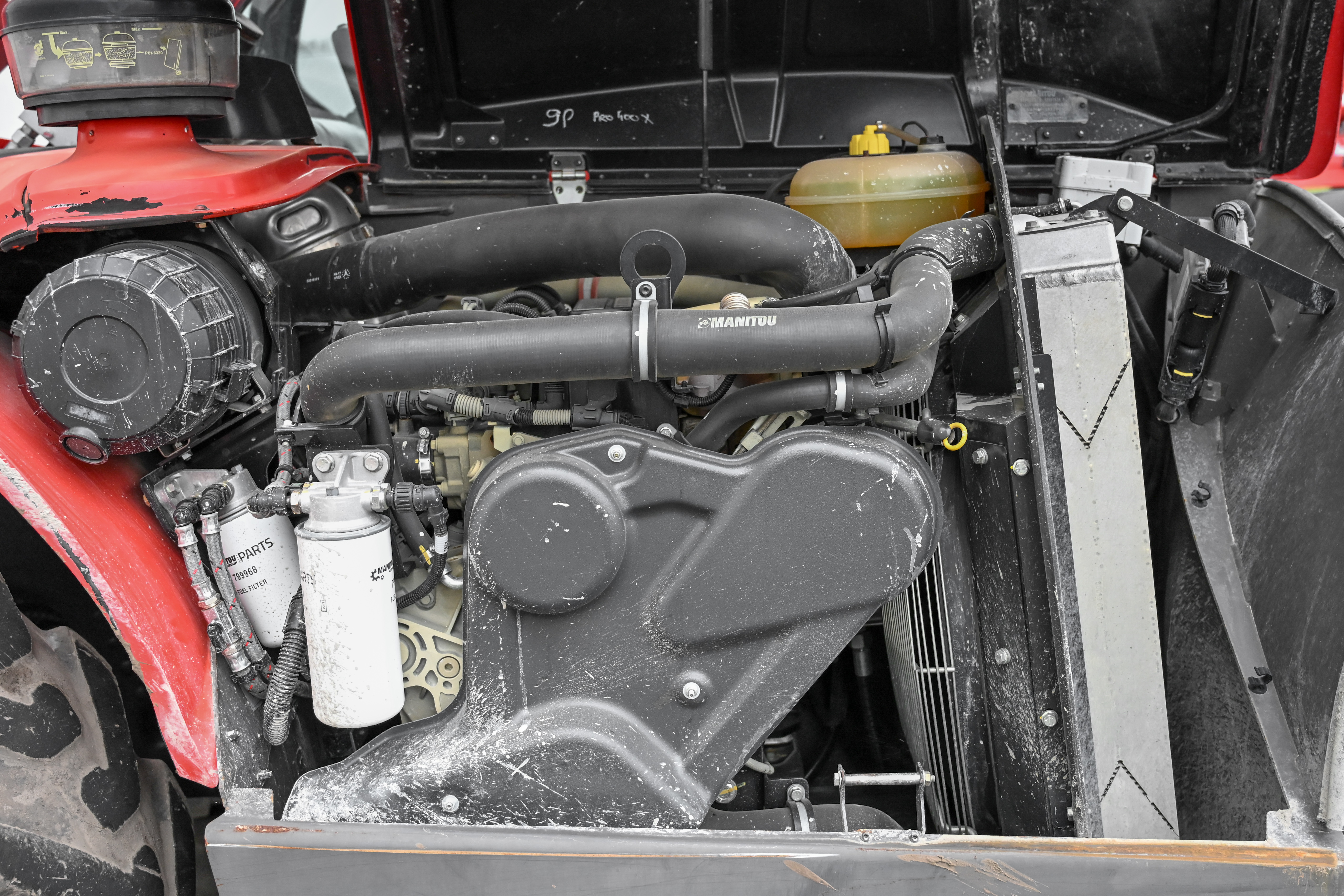 MT 932 EASY 75D ST3B S1 - Engine
